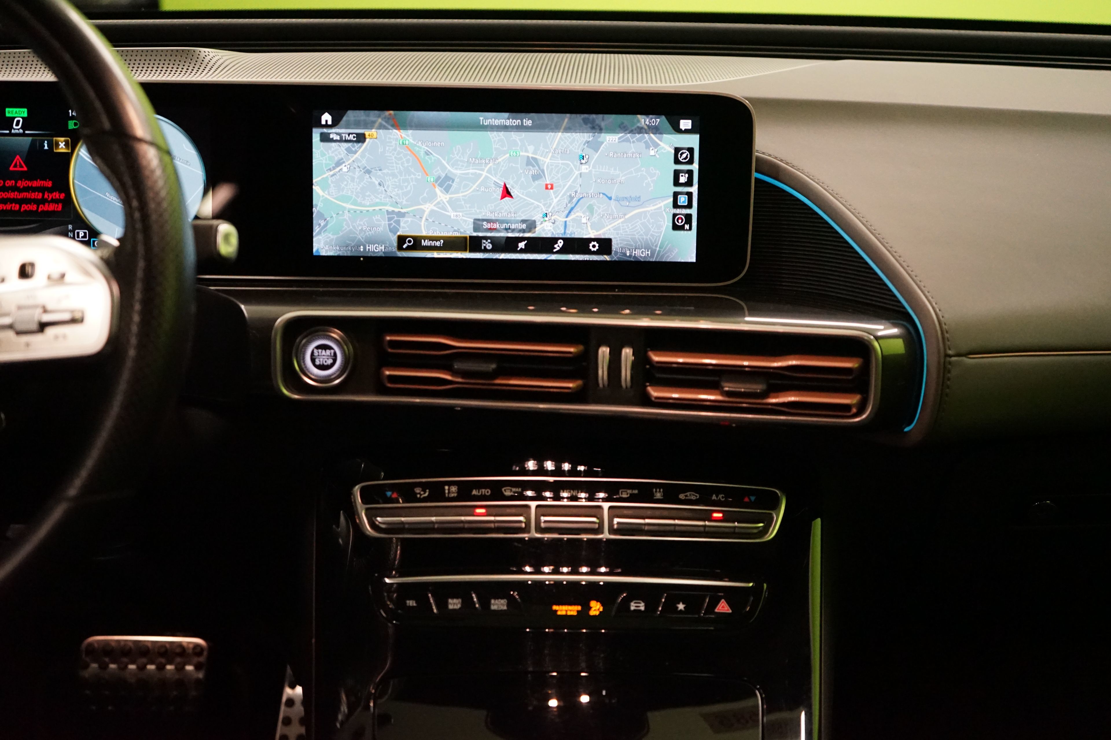 Mercedes-Benz EQC 2021