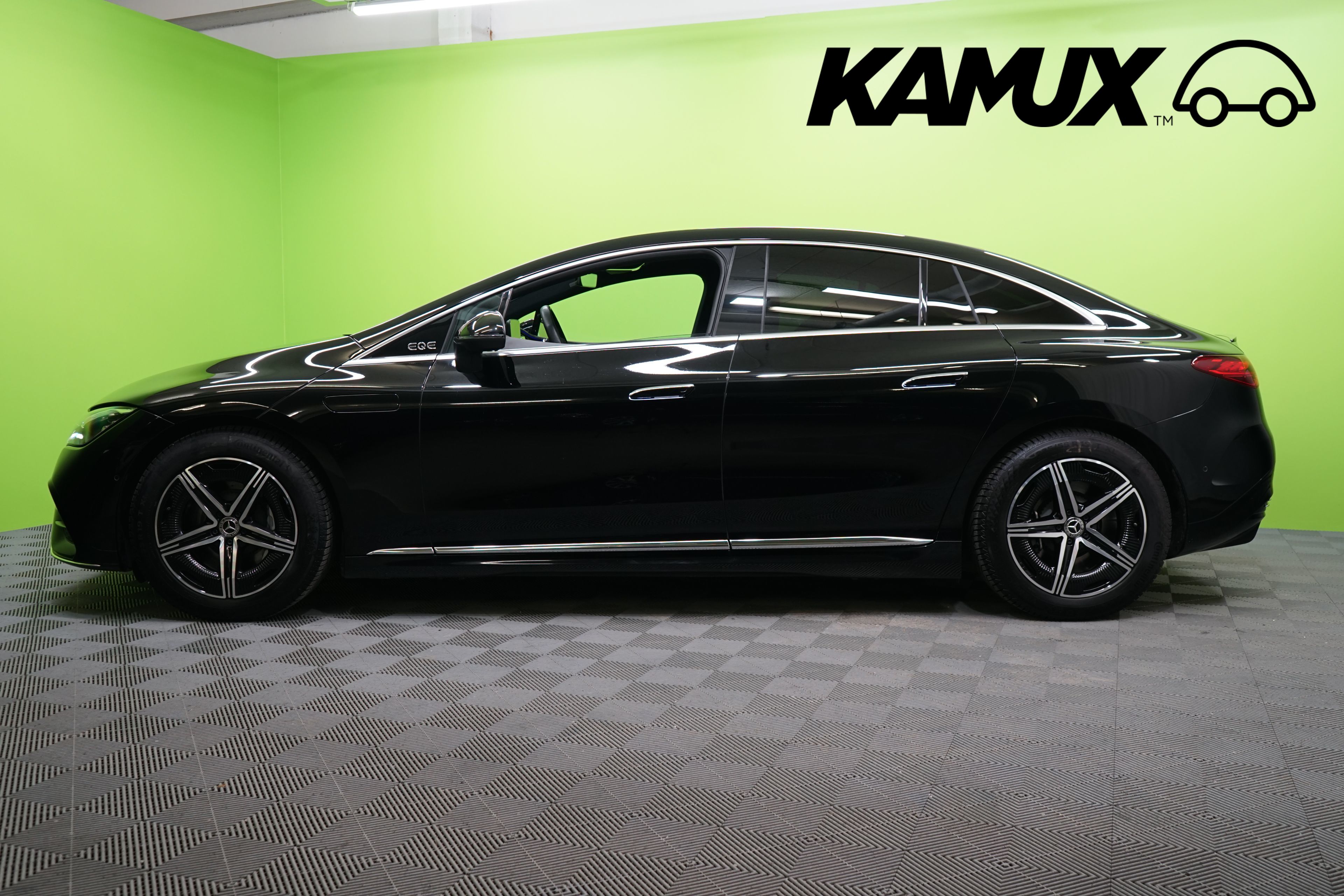 Mercedes-Benz EQE 2022