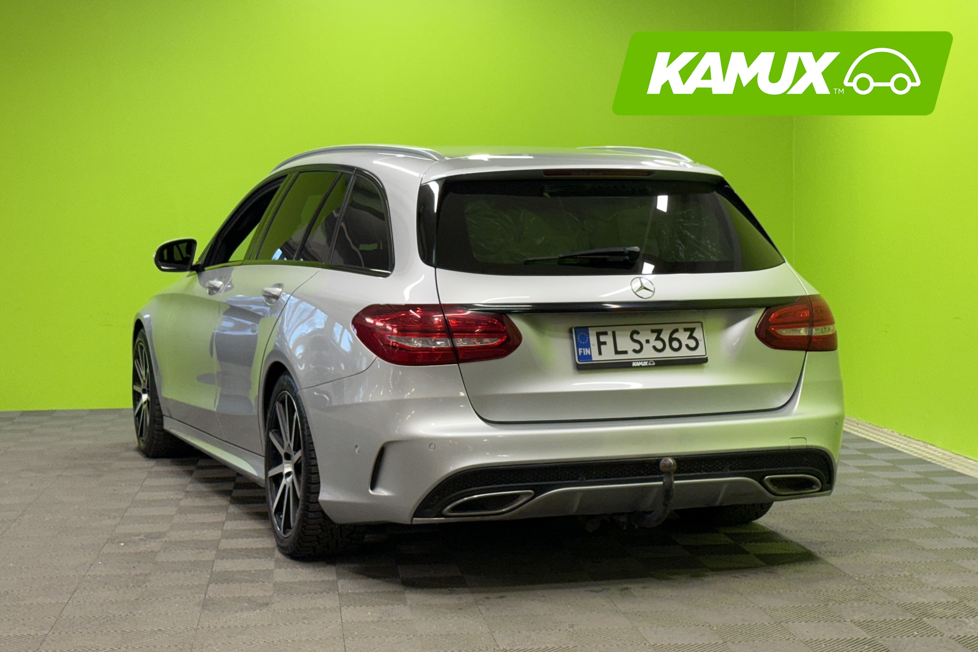 Mercedes-Benz C 2015