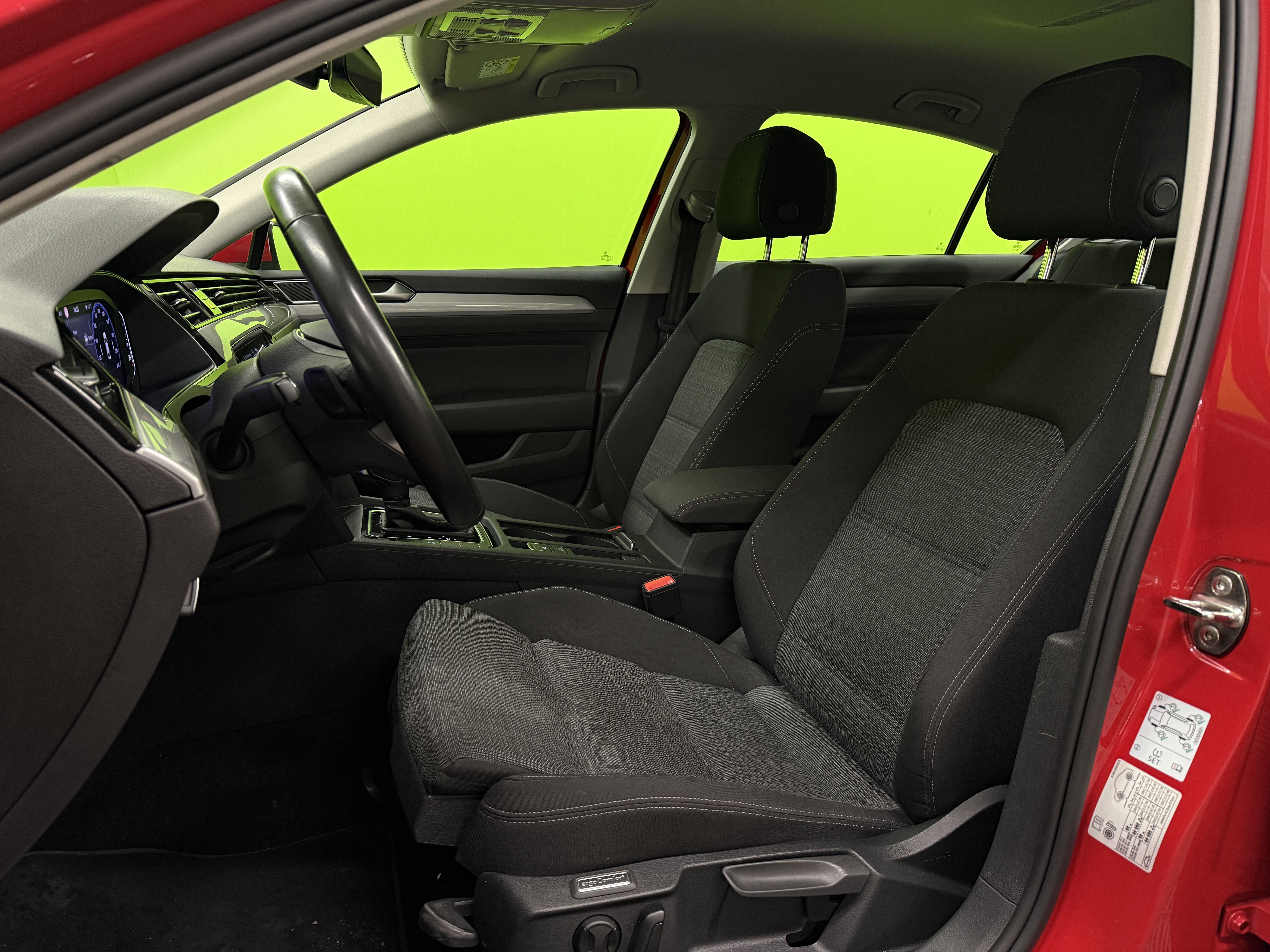 Volkswagen Passat 2021