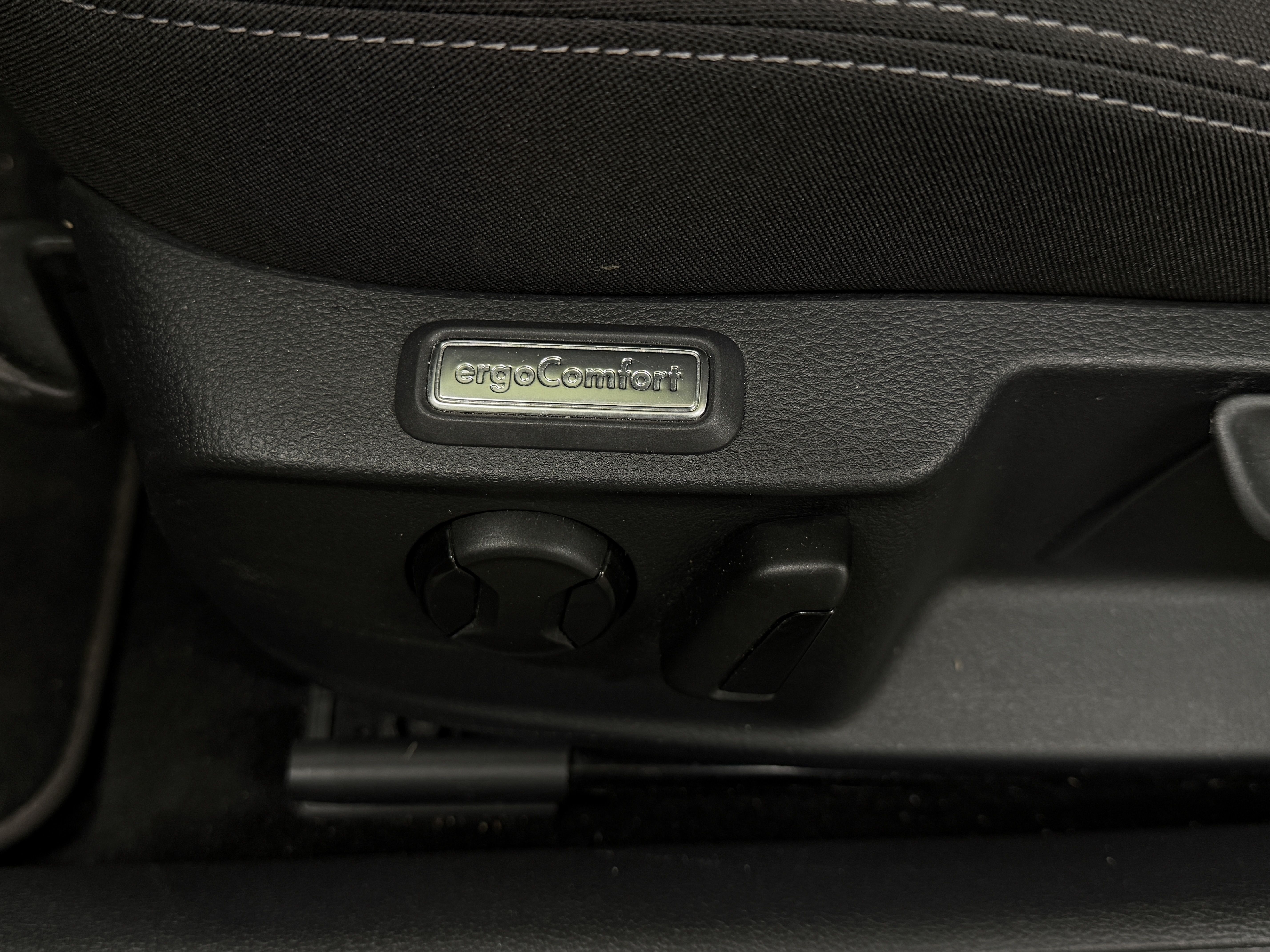 Volkswagen Passat 2021