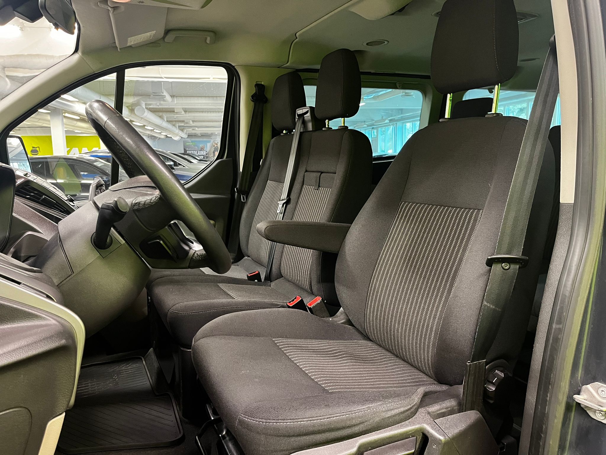 Ford Tourneo Custom 2015