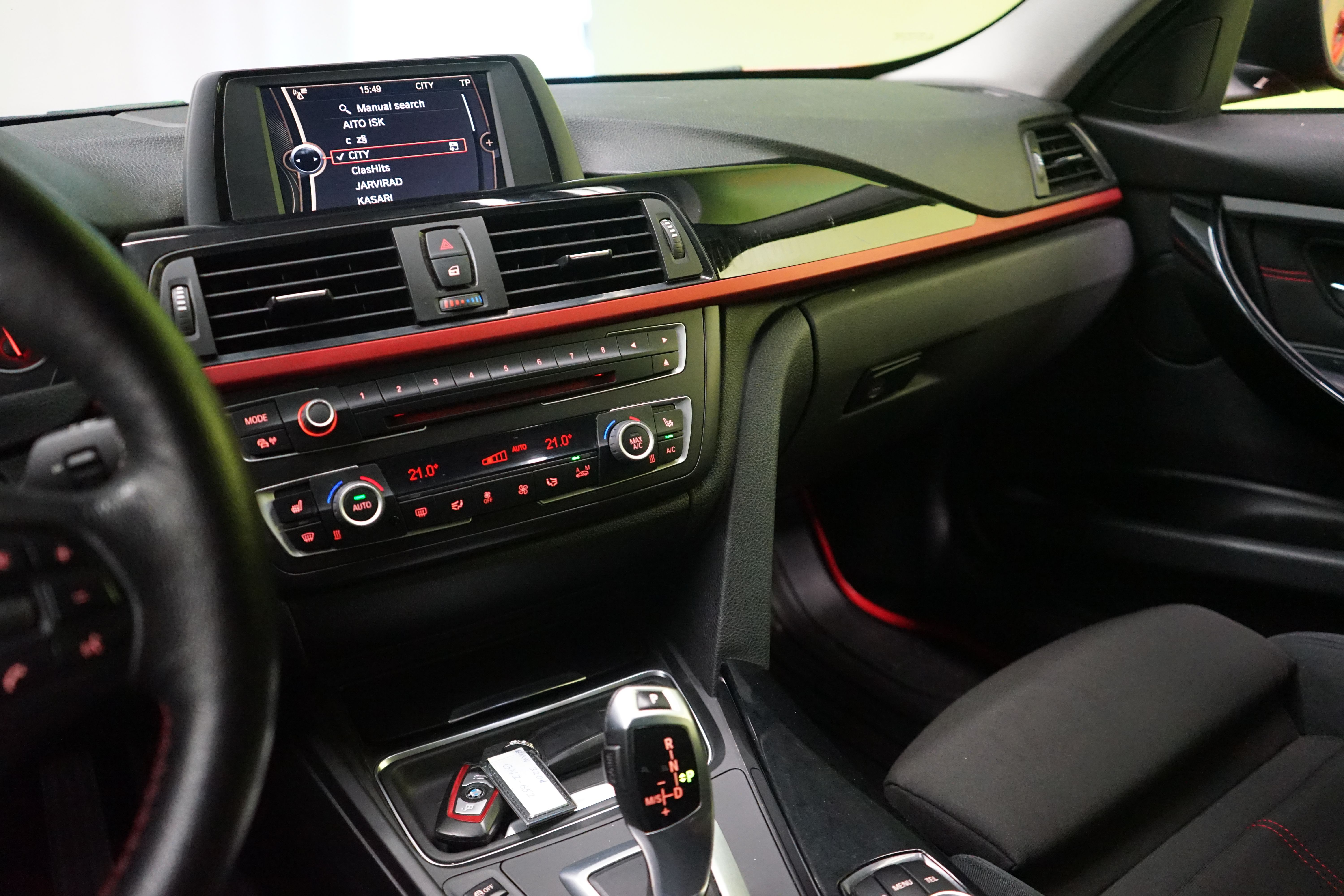 BMW 320 2013