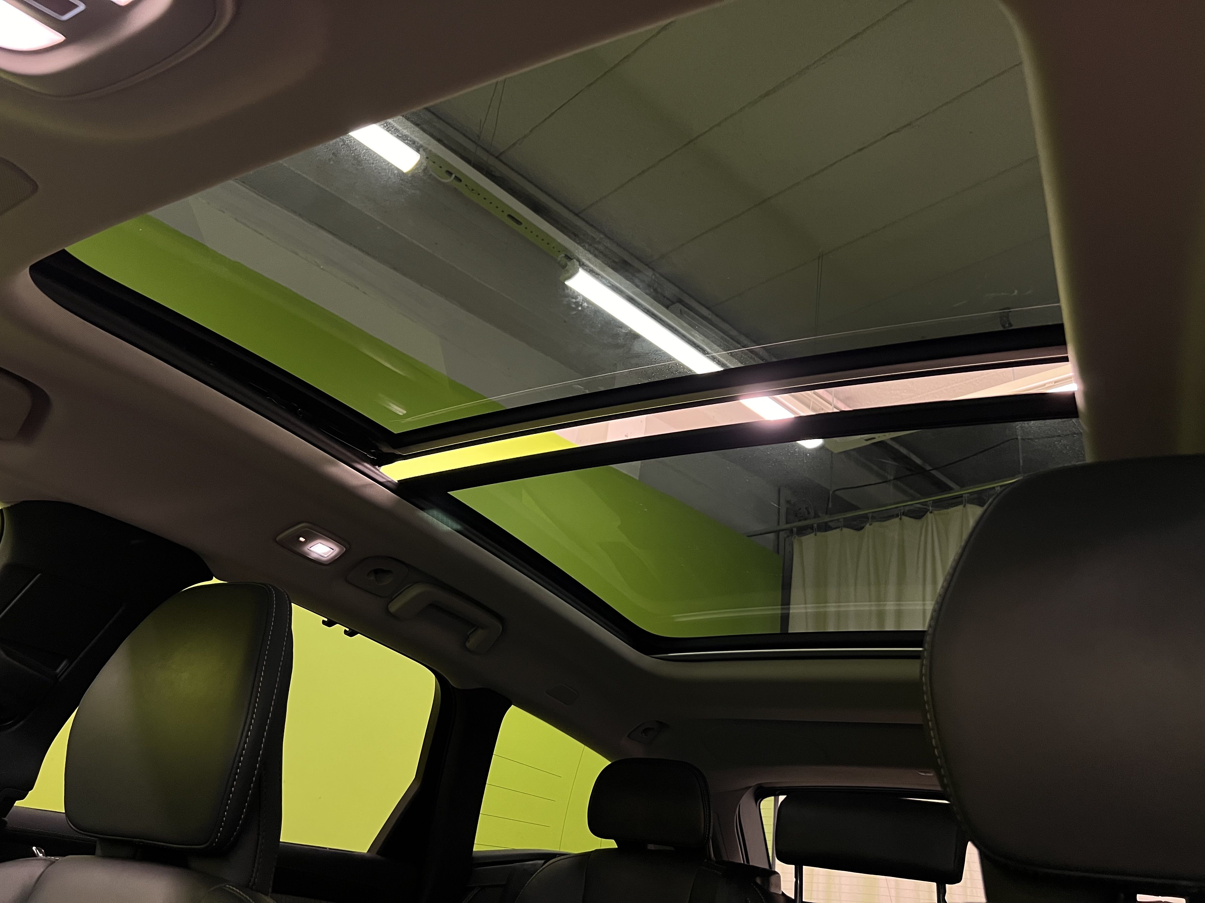 Volvo V90 2023