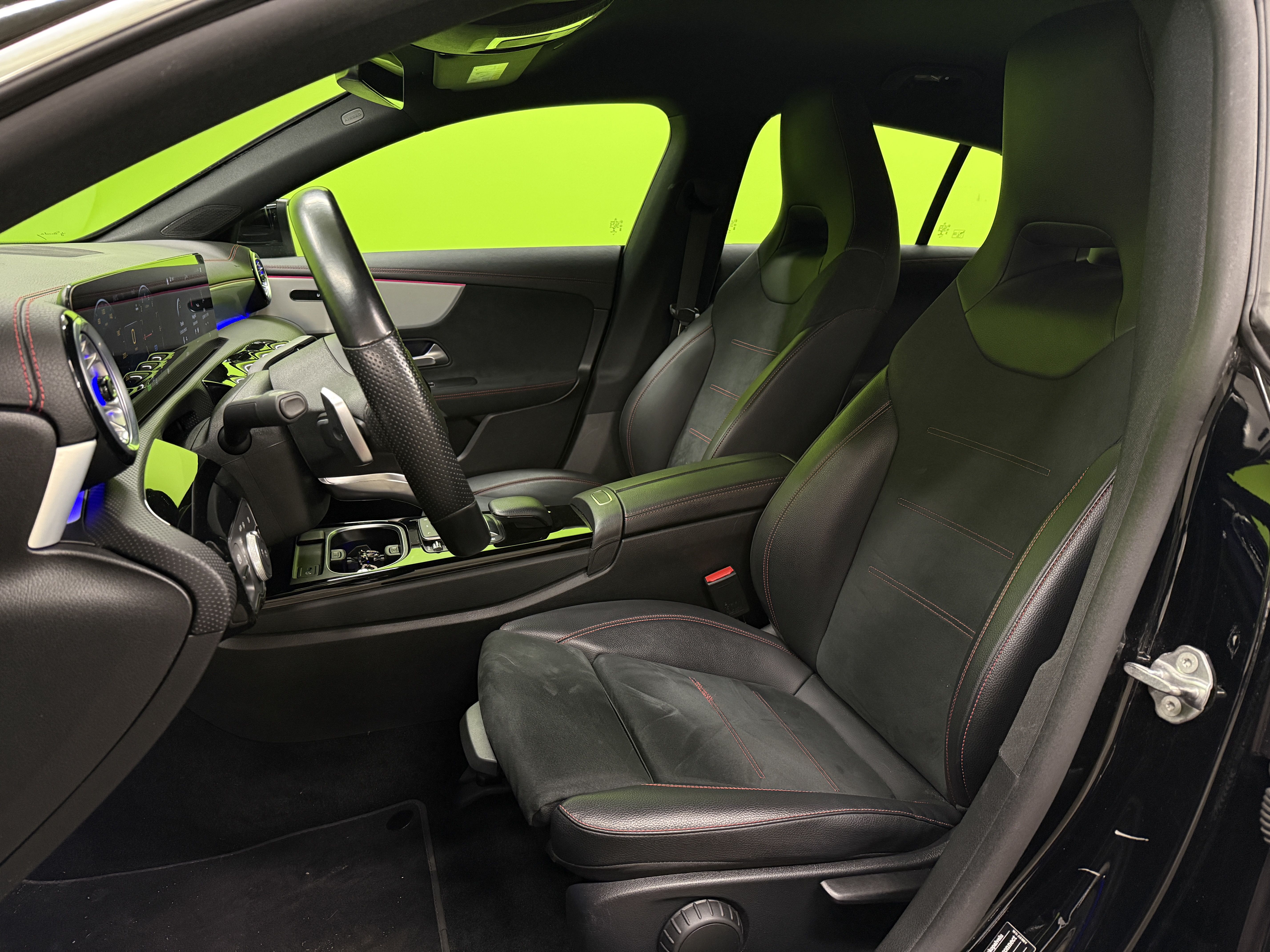 Mercedes-Benz CLA 2023