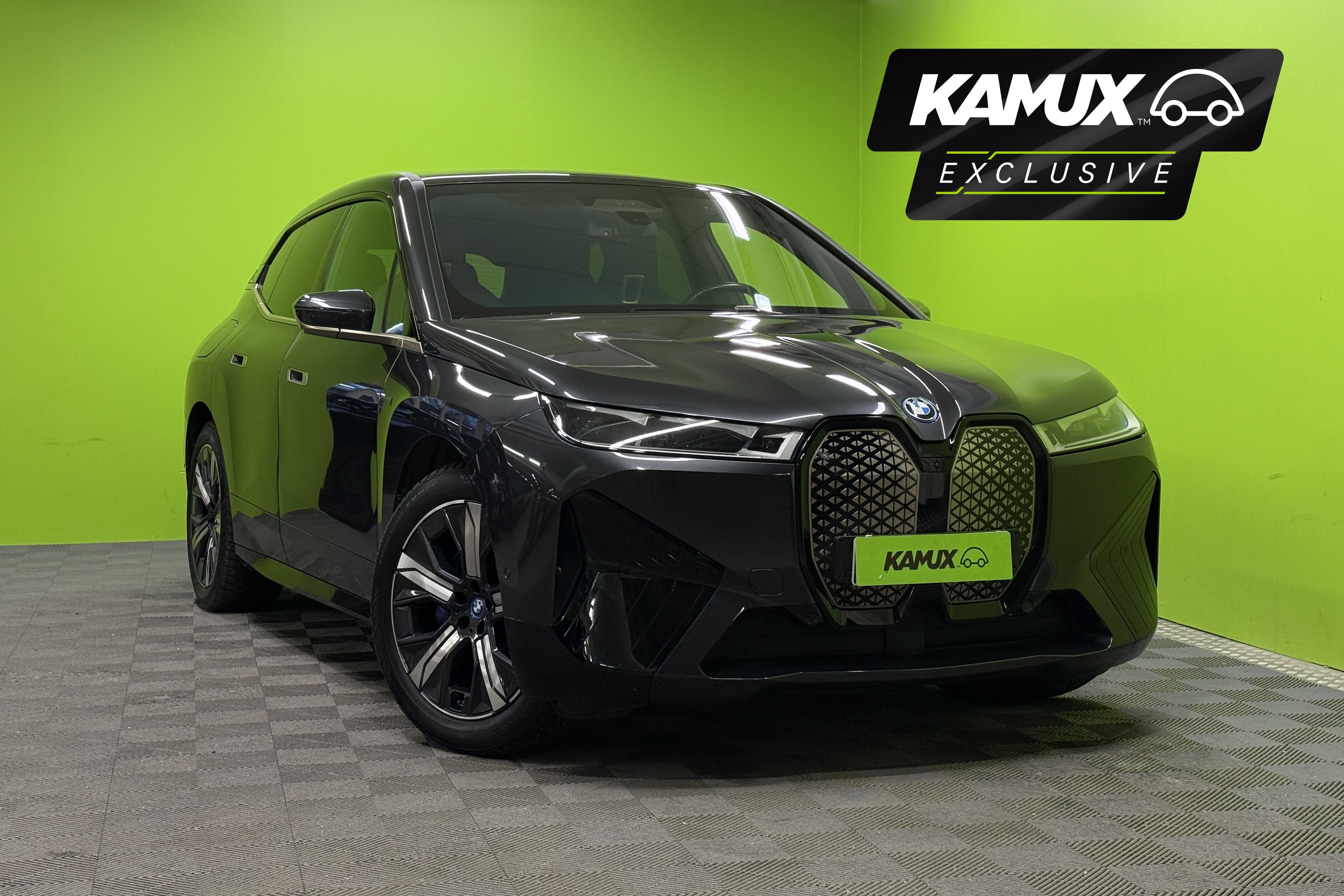 BMW iX M60 2023