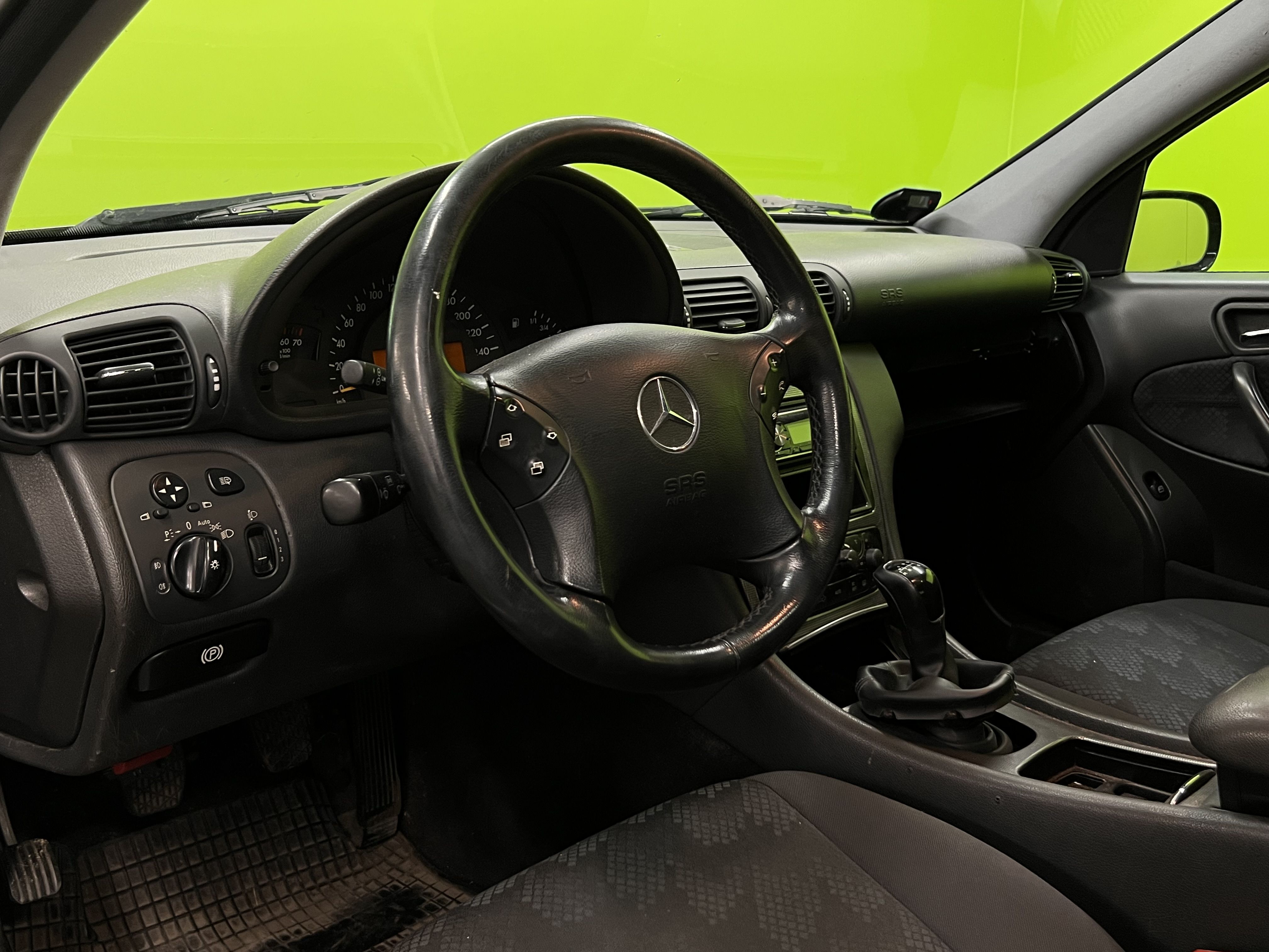 Mercedes-Benz C 2001