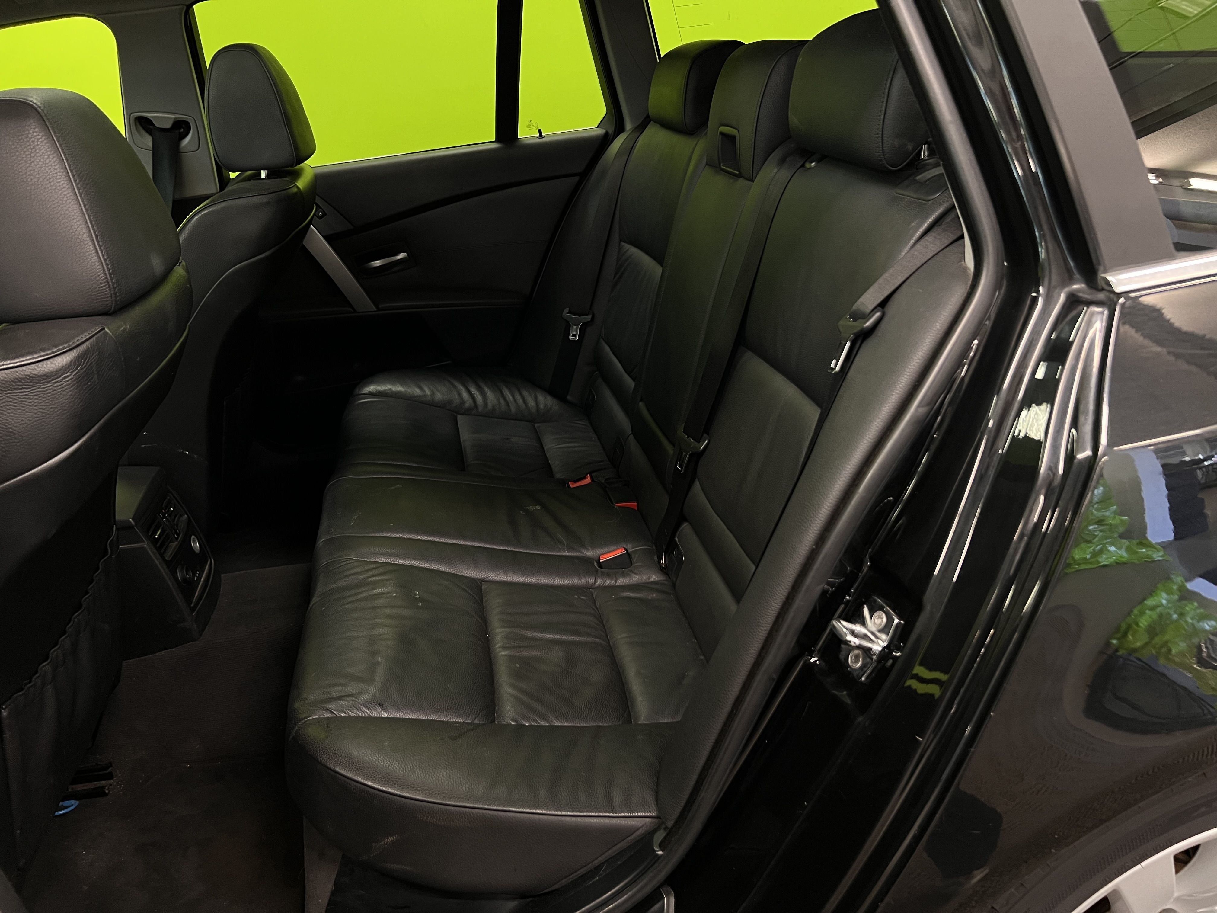 BMW 530 2006