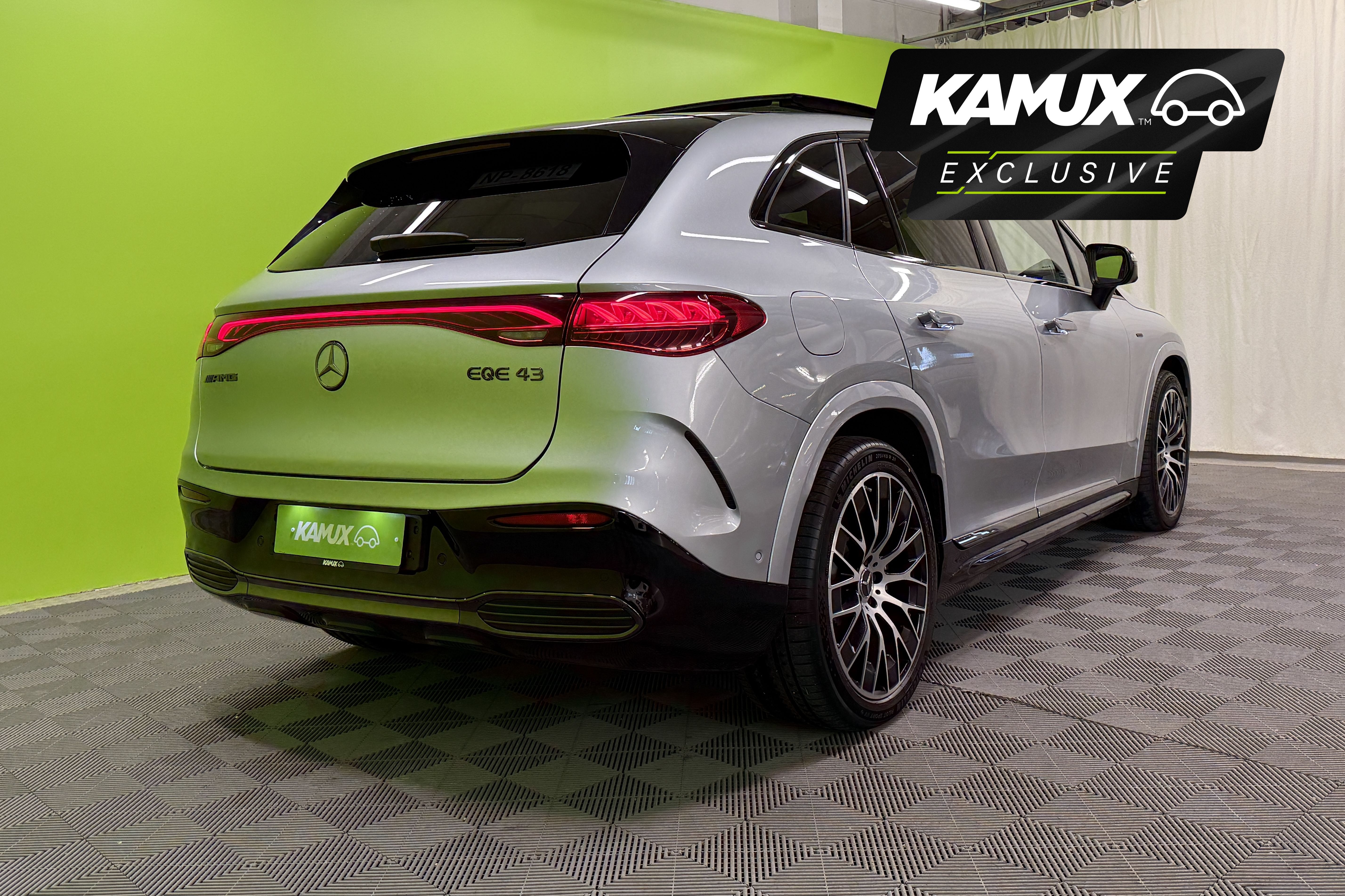 Mercedes-Benz EQE SUV 2023