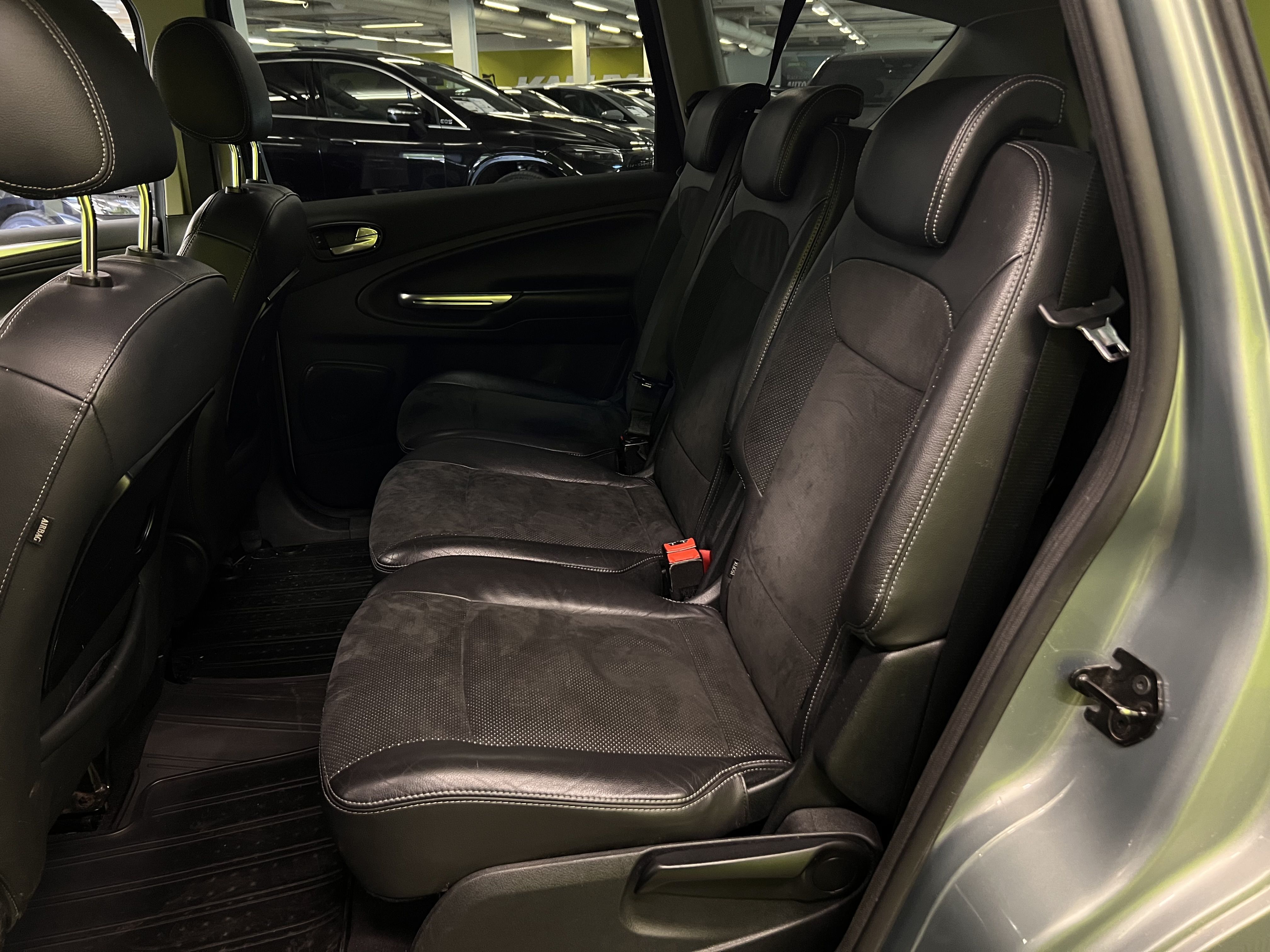 Ford S-MAX 2009