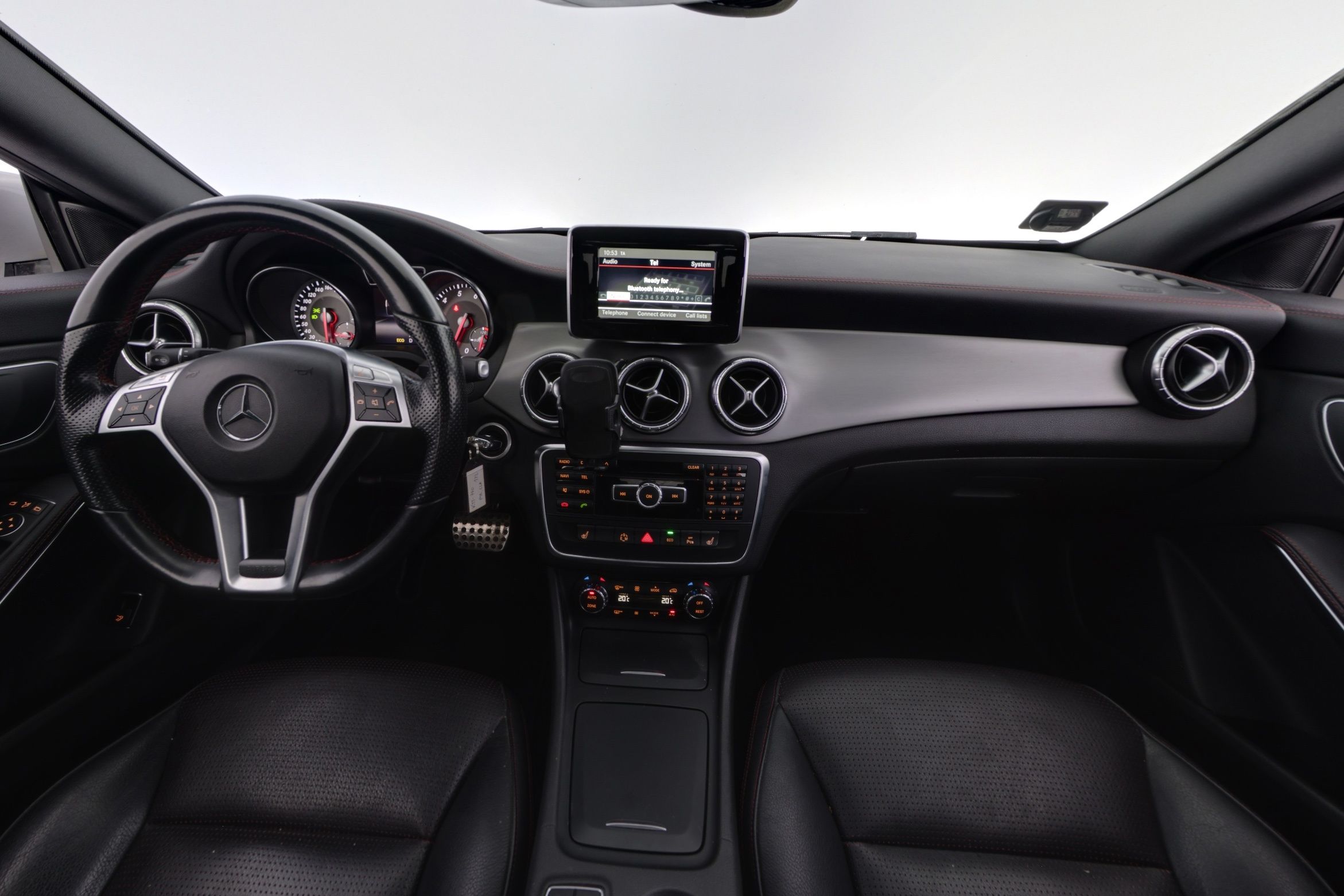 Mercedes-Benz CLA 2015