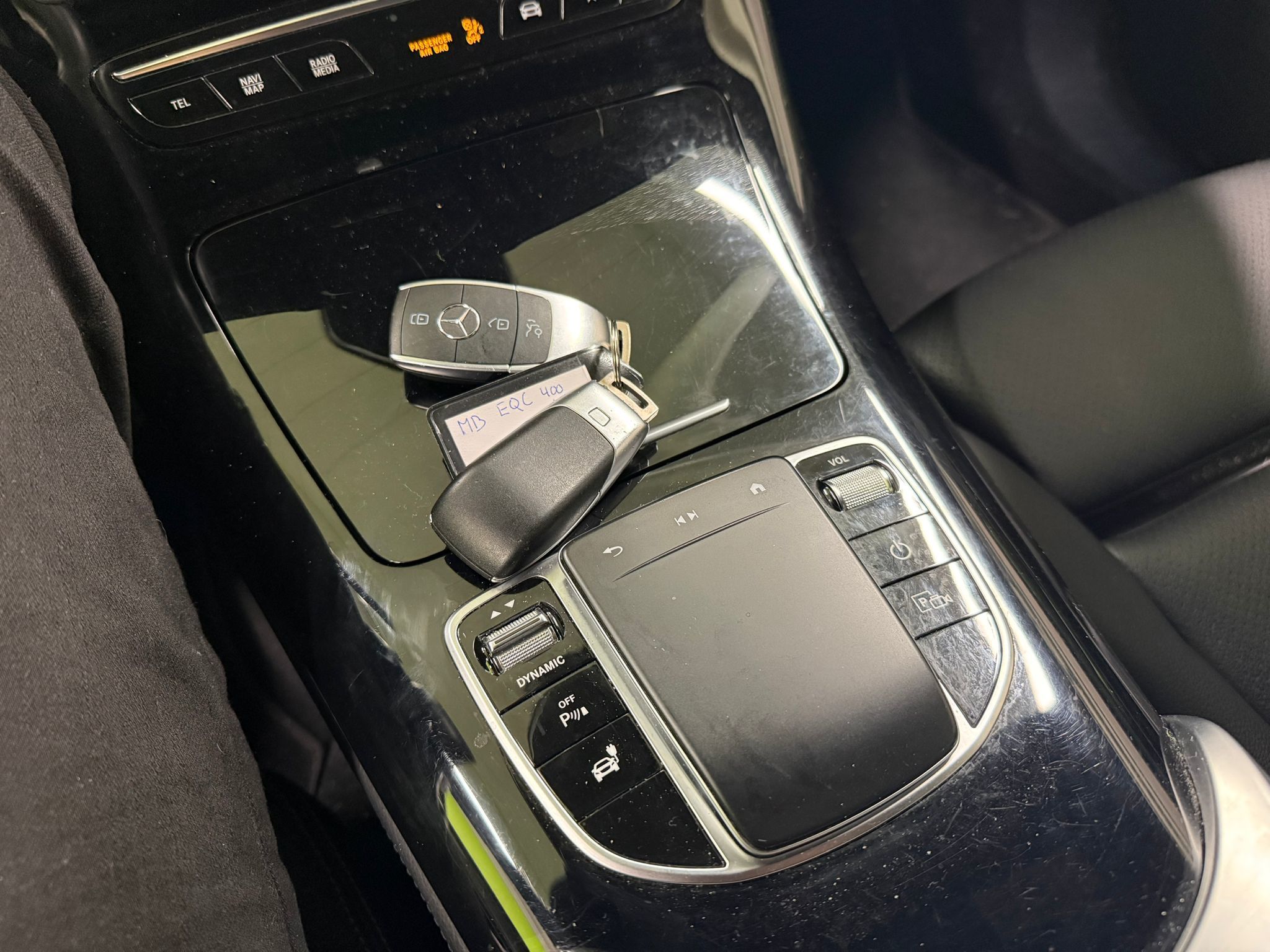 Mercedes-Benz EQC 2021