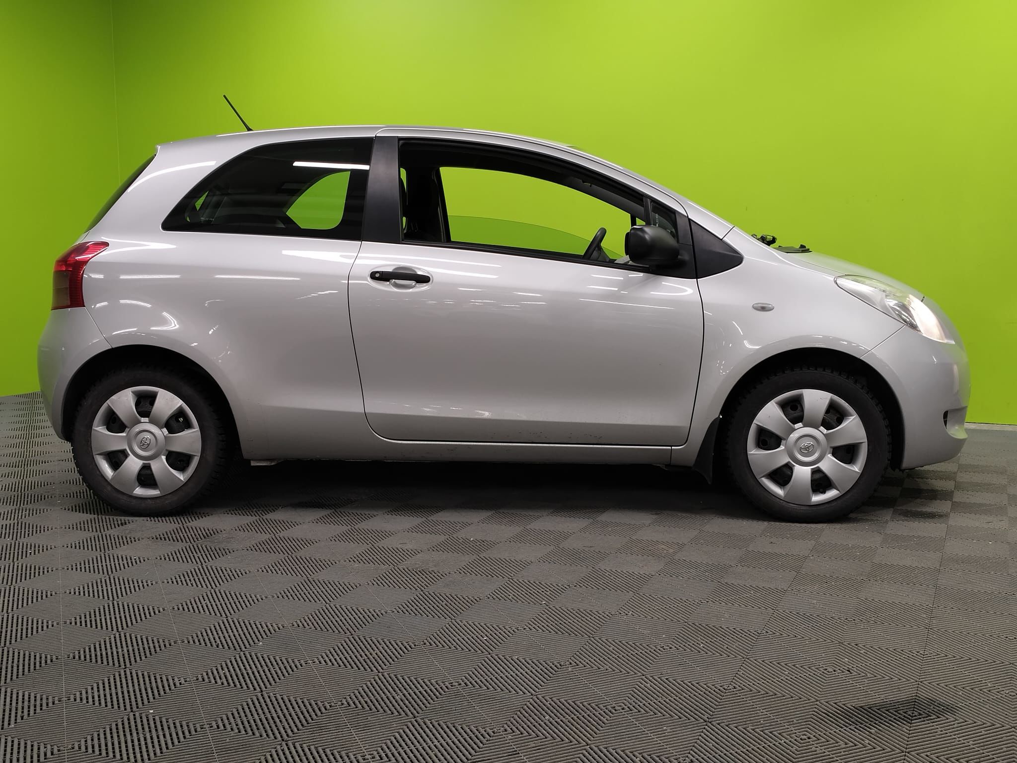 Toyota Yaris 2008