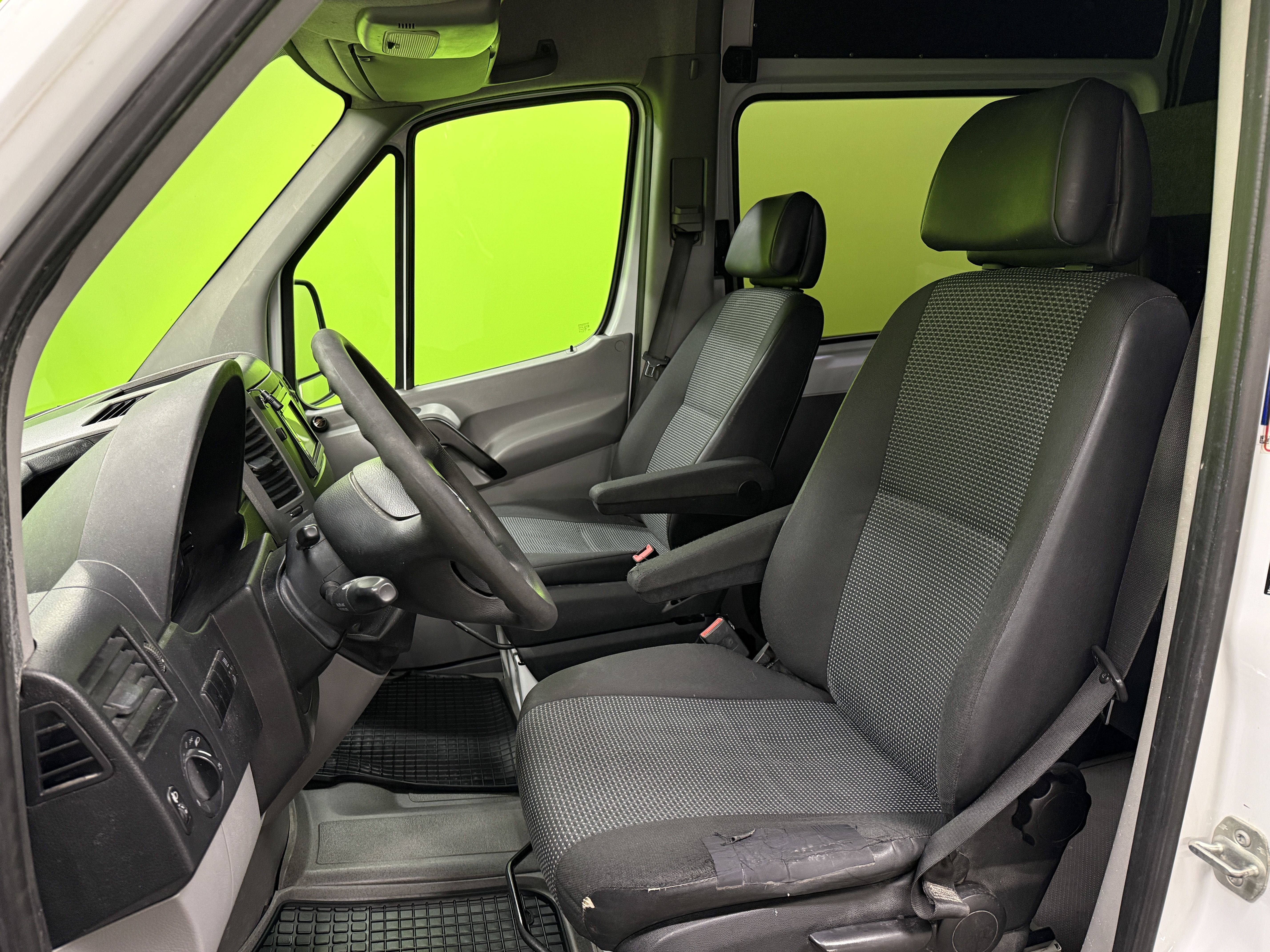 Mercedes-Benz Sprinter 2011