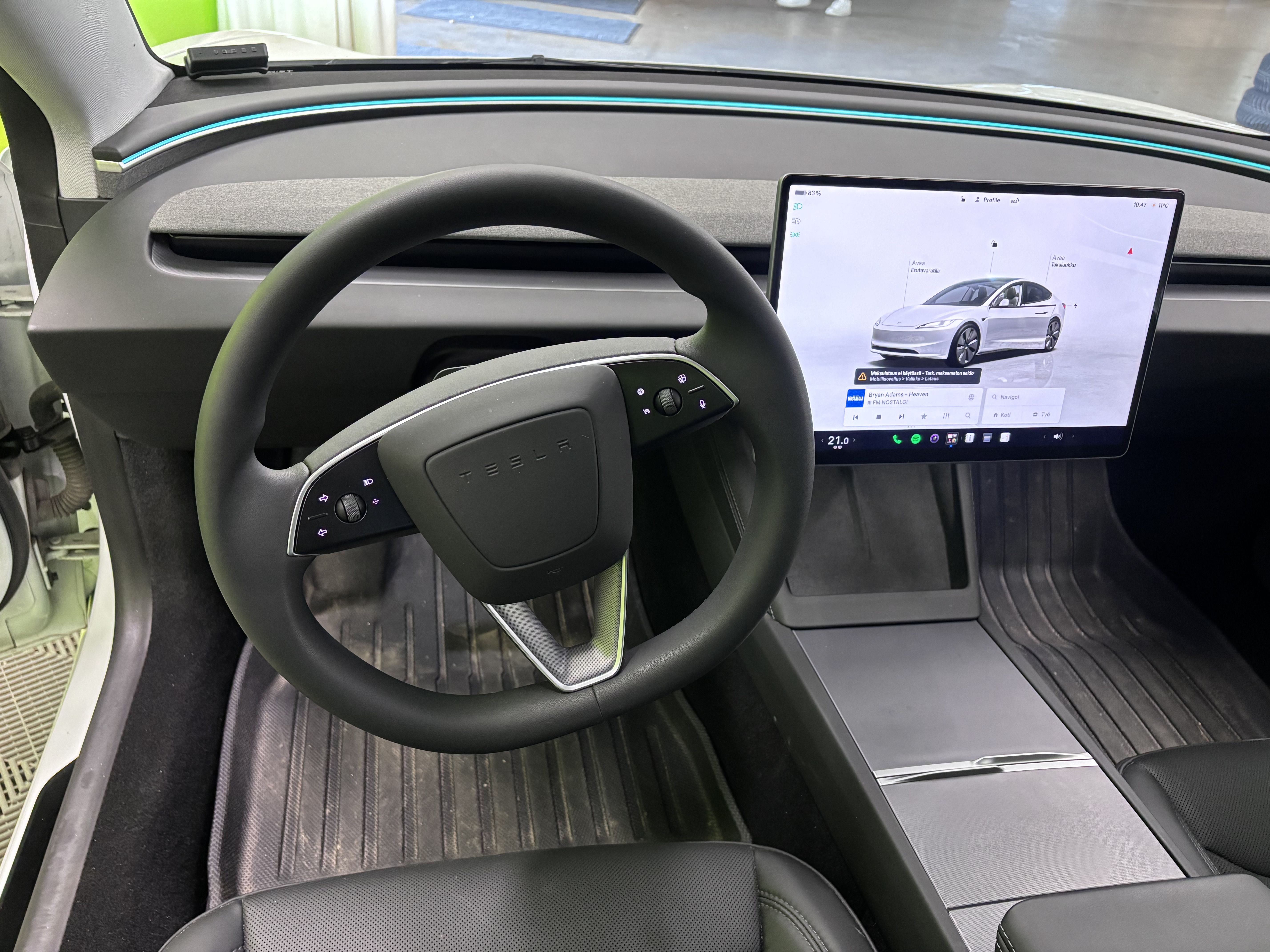 Tesla Model 3 2024