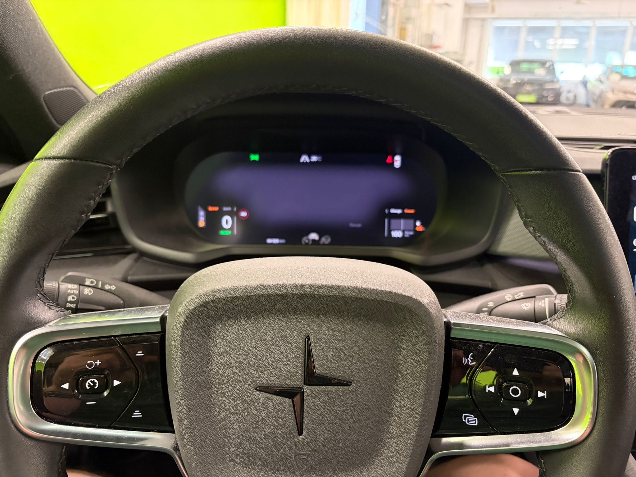 Polestar 2 2023