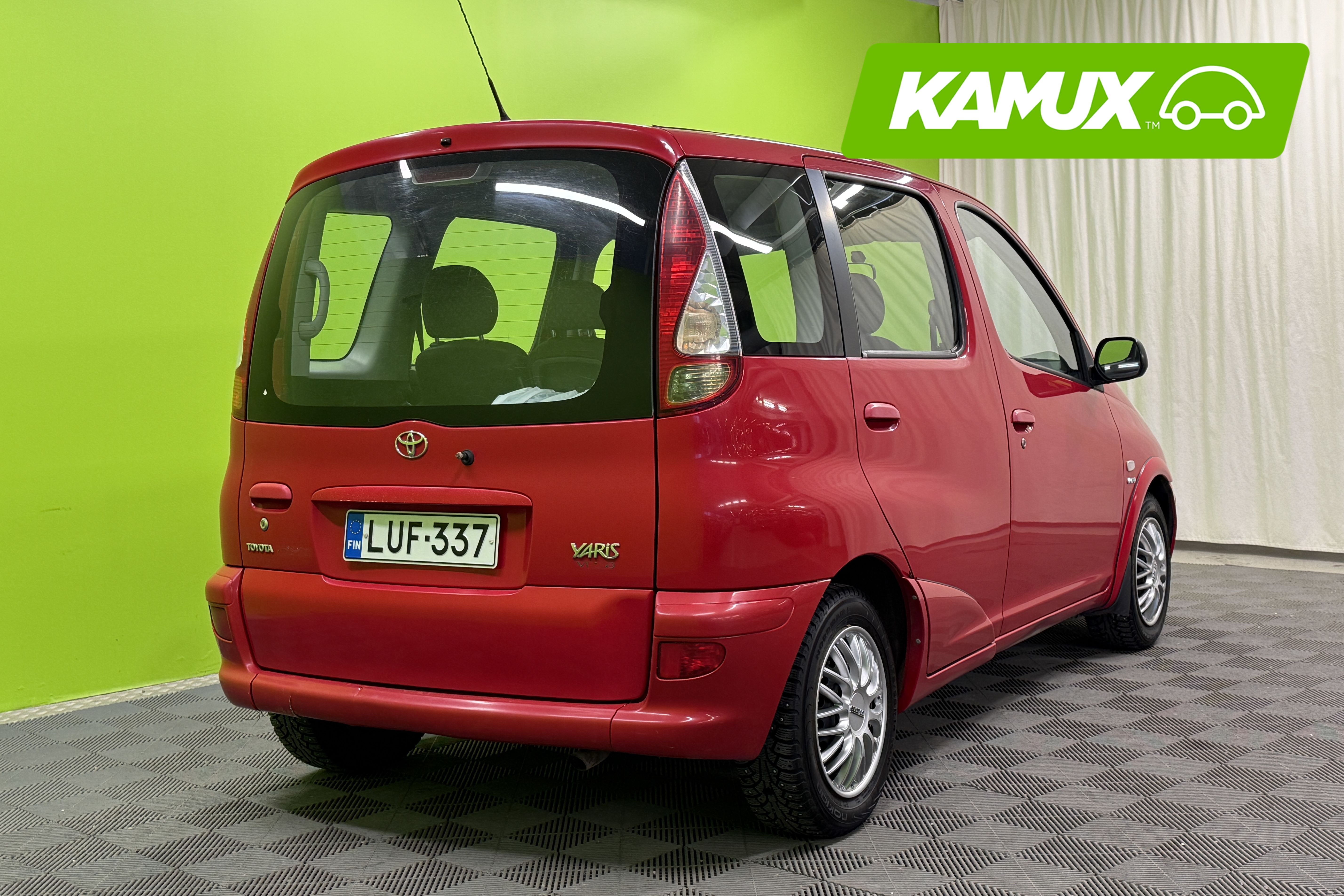 Toyota Yaris Verso 2003