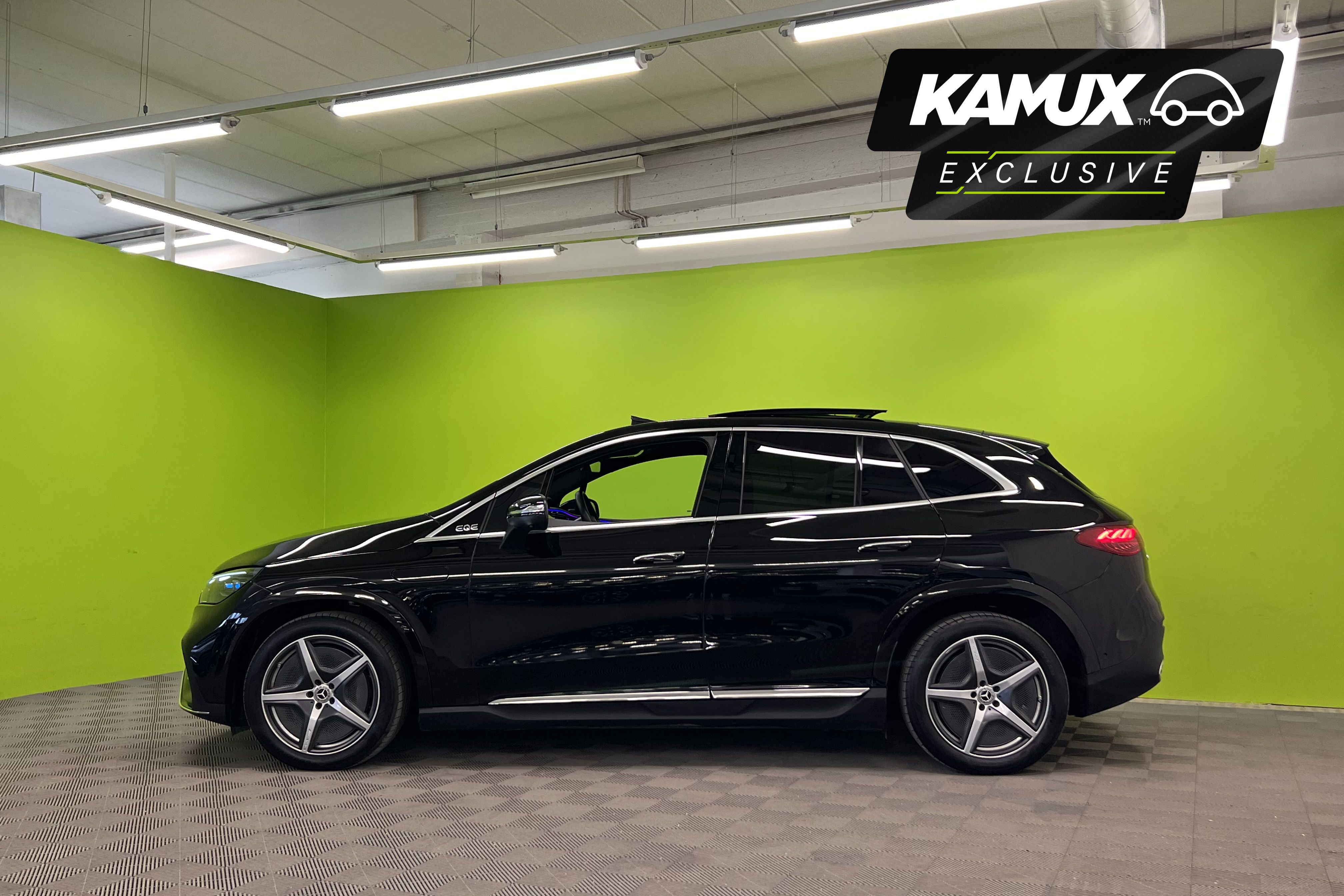 Mercedes-Benz EQE SUV 2025