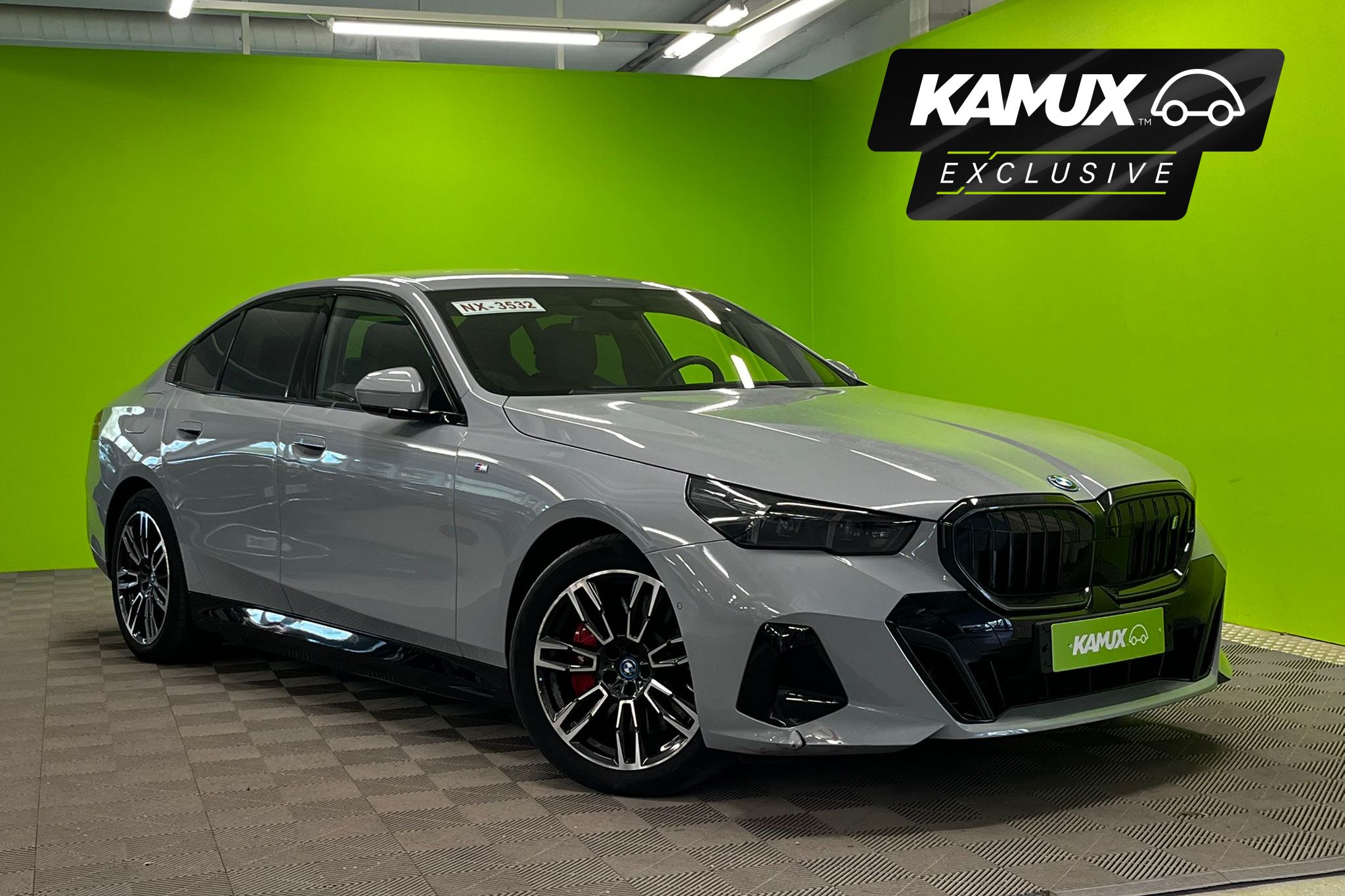 BMW i5 2025