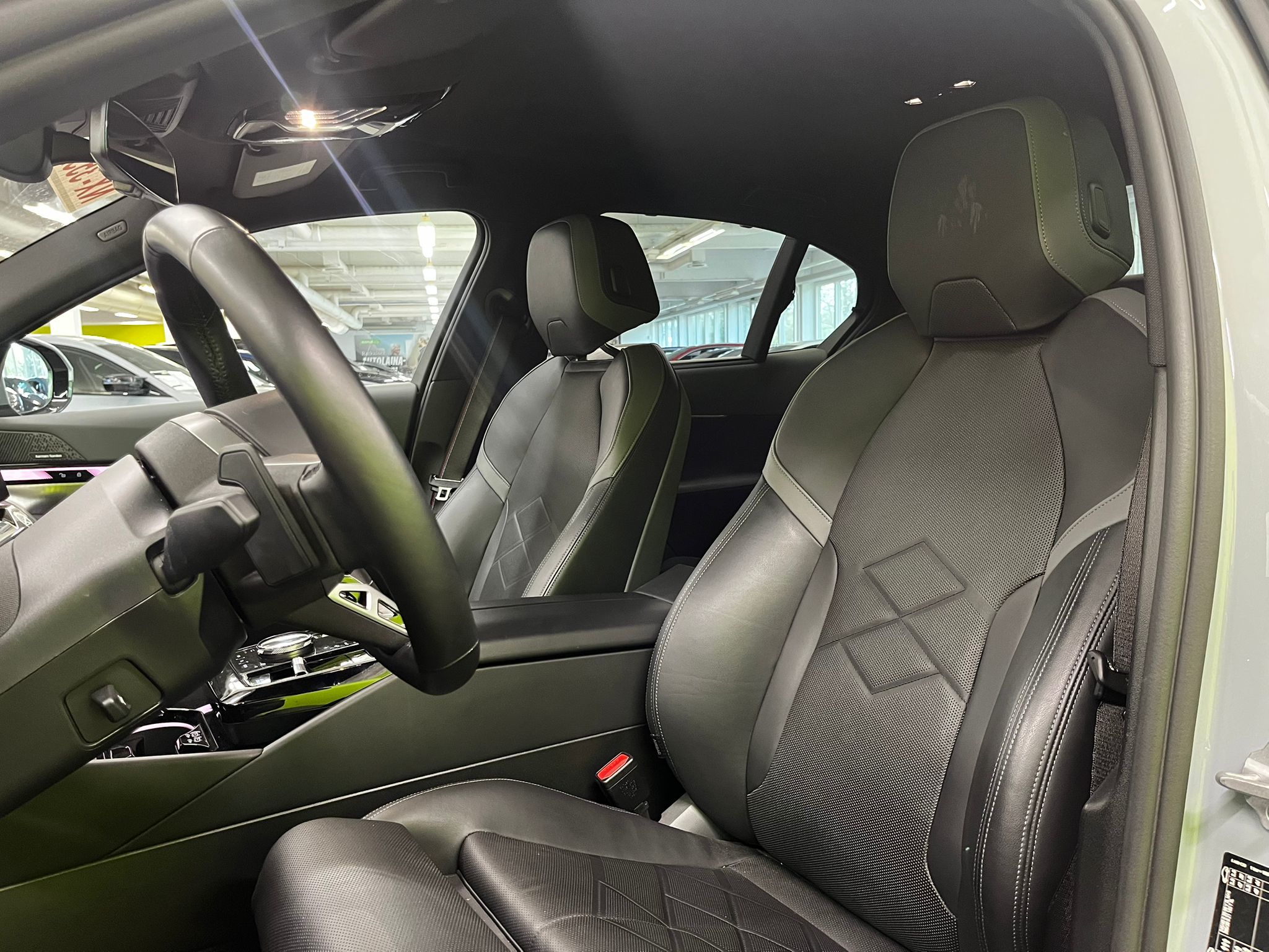 BMW i5 2025