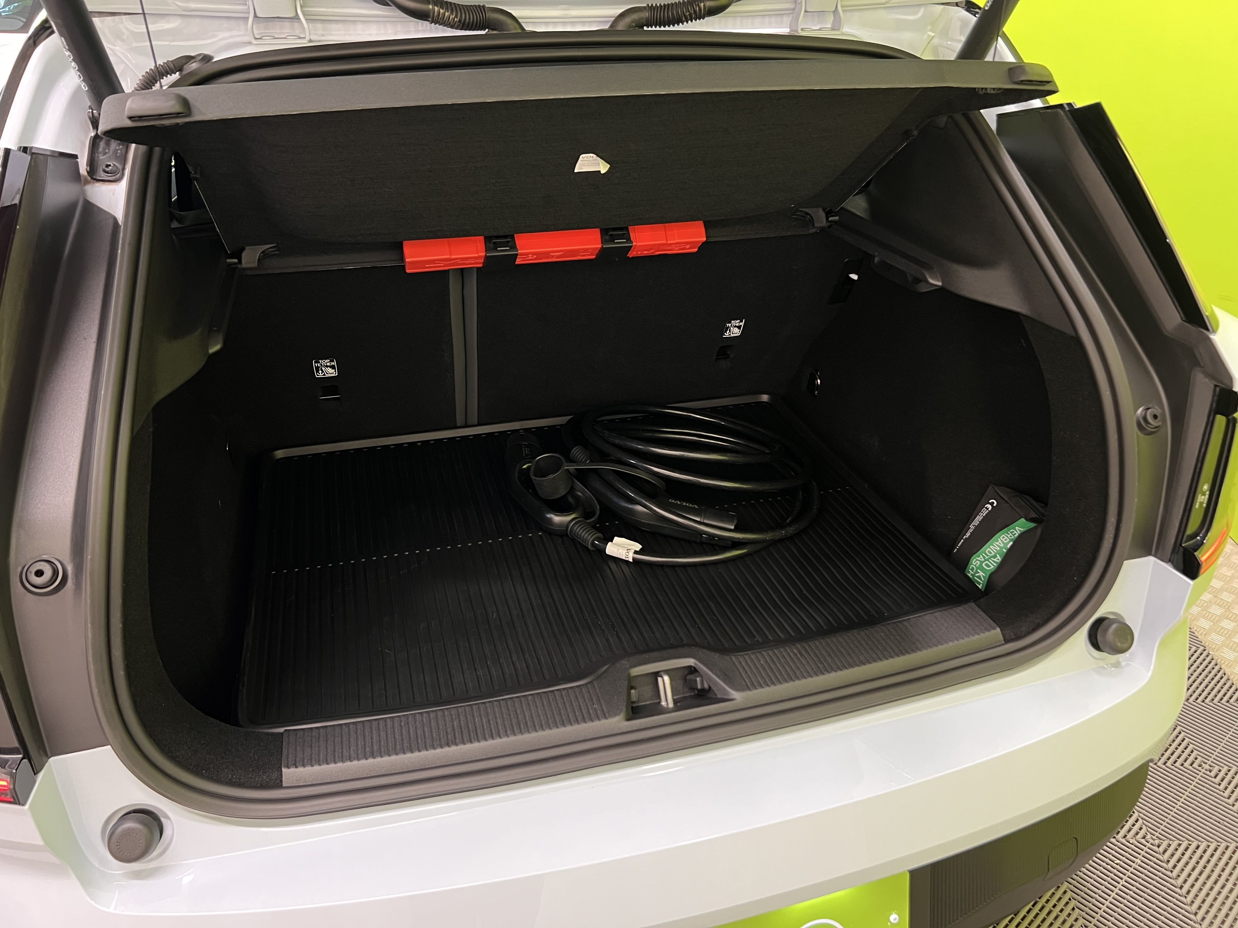 Volvo EX30 2024