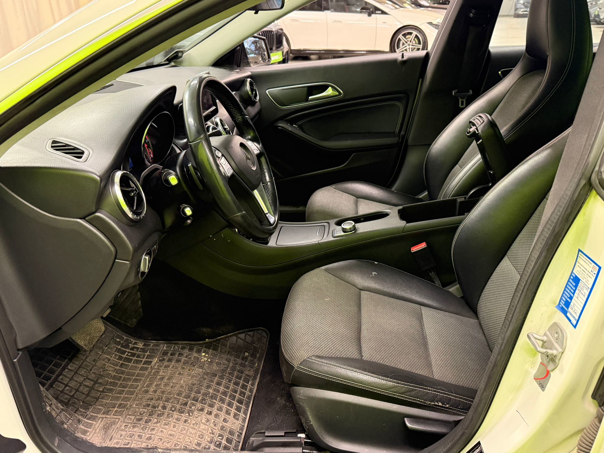 Mercedes-Benz CLA 2014