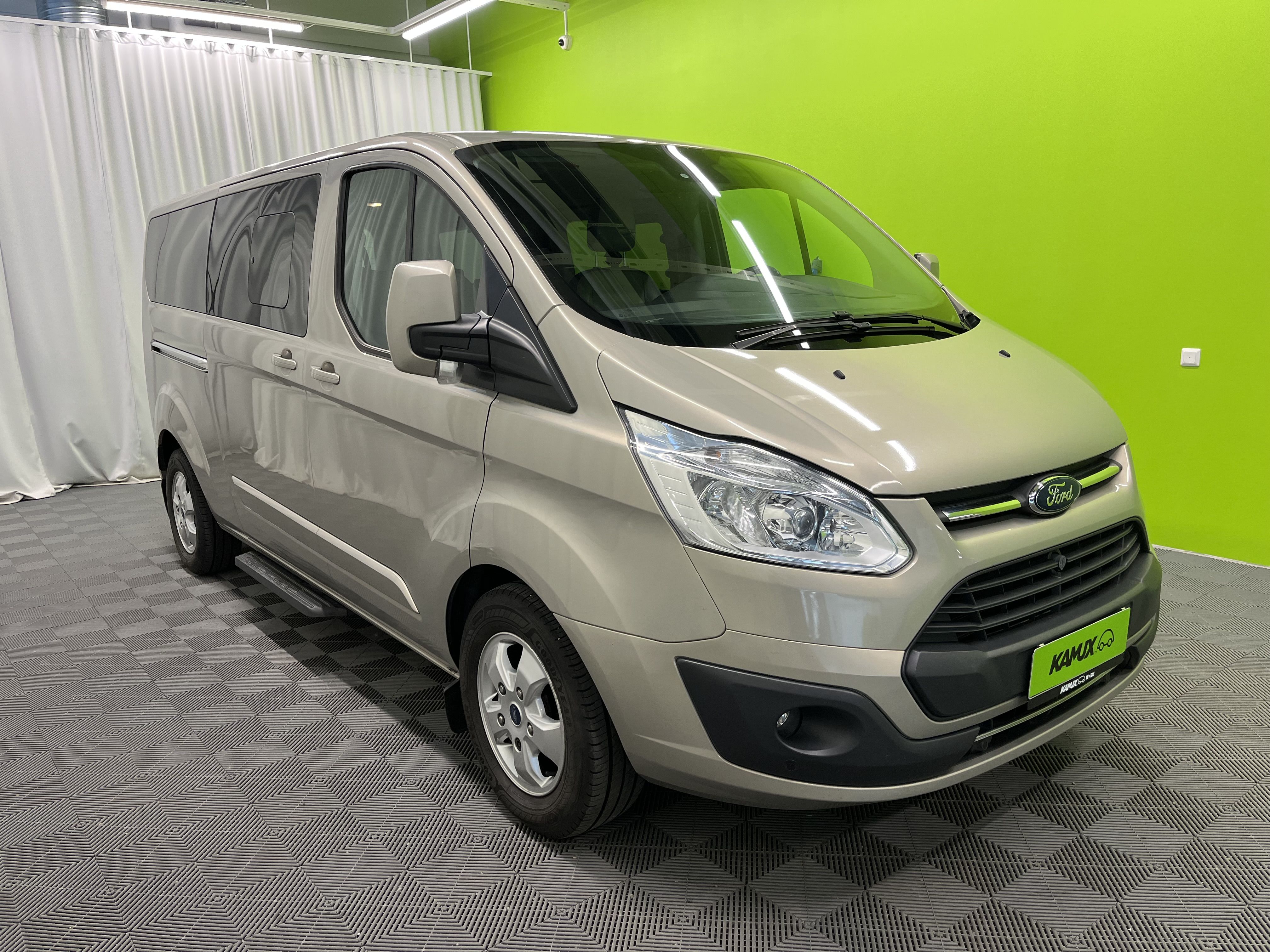 Ford Tourneo Custom 2019