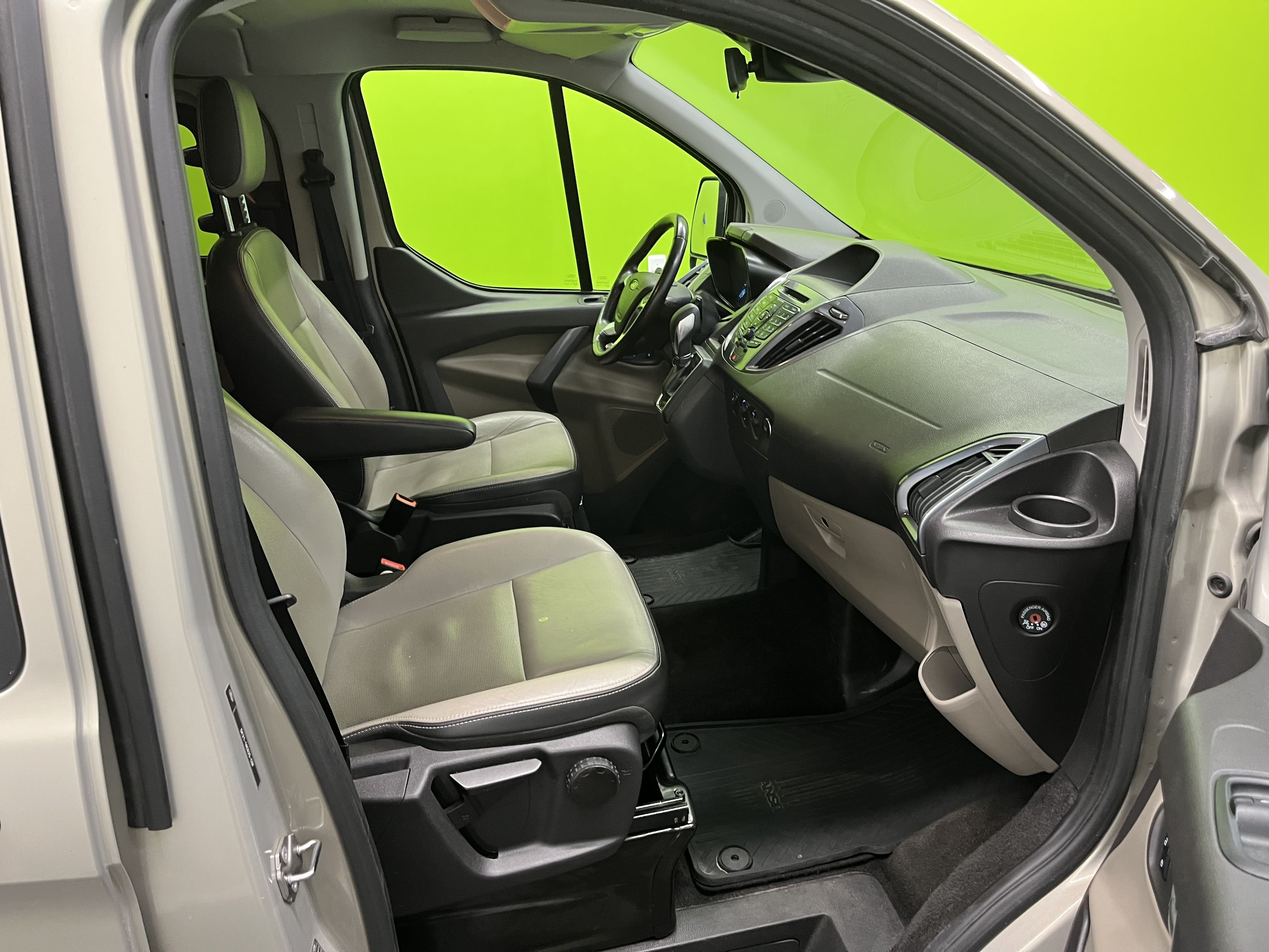 Ford Tourneo Custom 2019