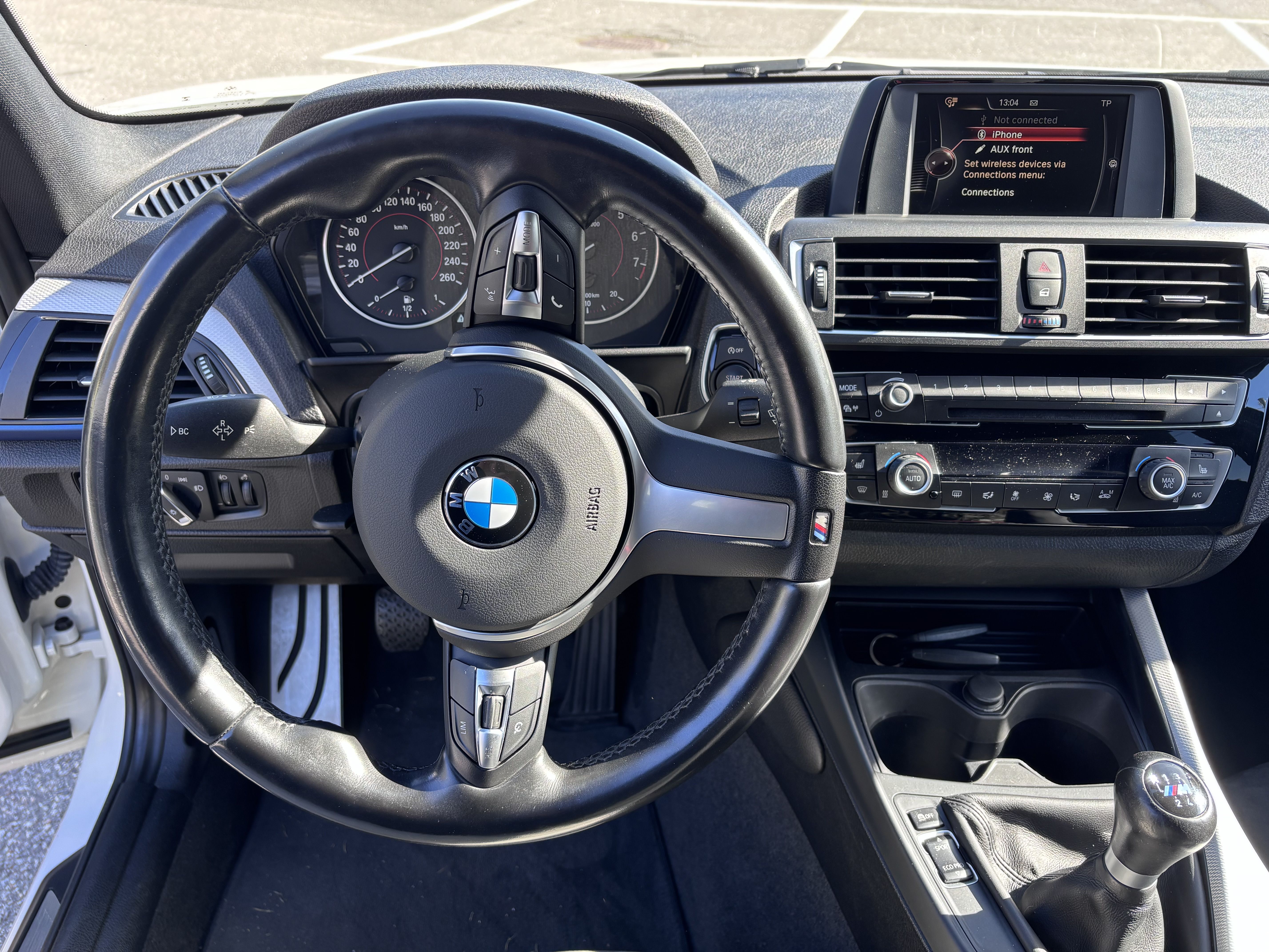 BMW 118 2016
