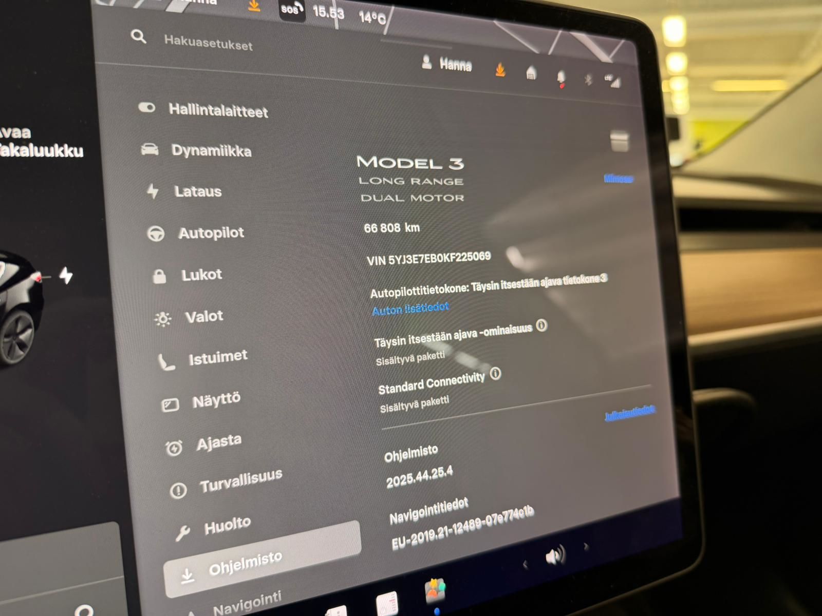 Tesla Model 3 2019