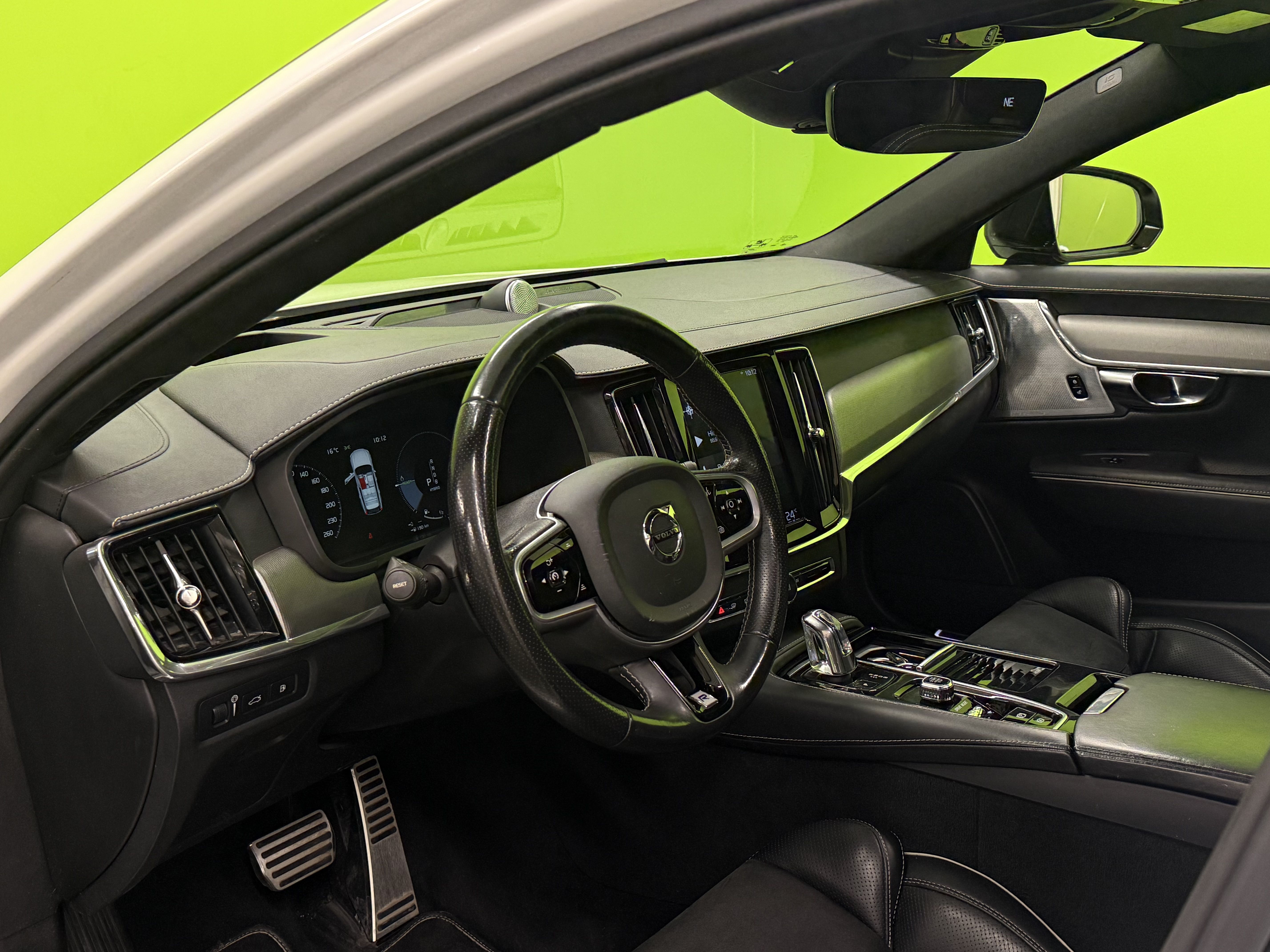 Volvo V90 2017