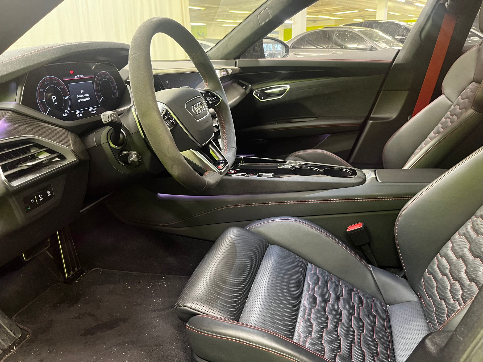 Audi e-tron GT RS 2023