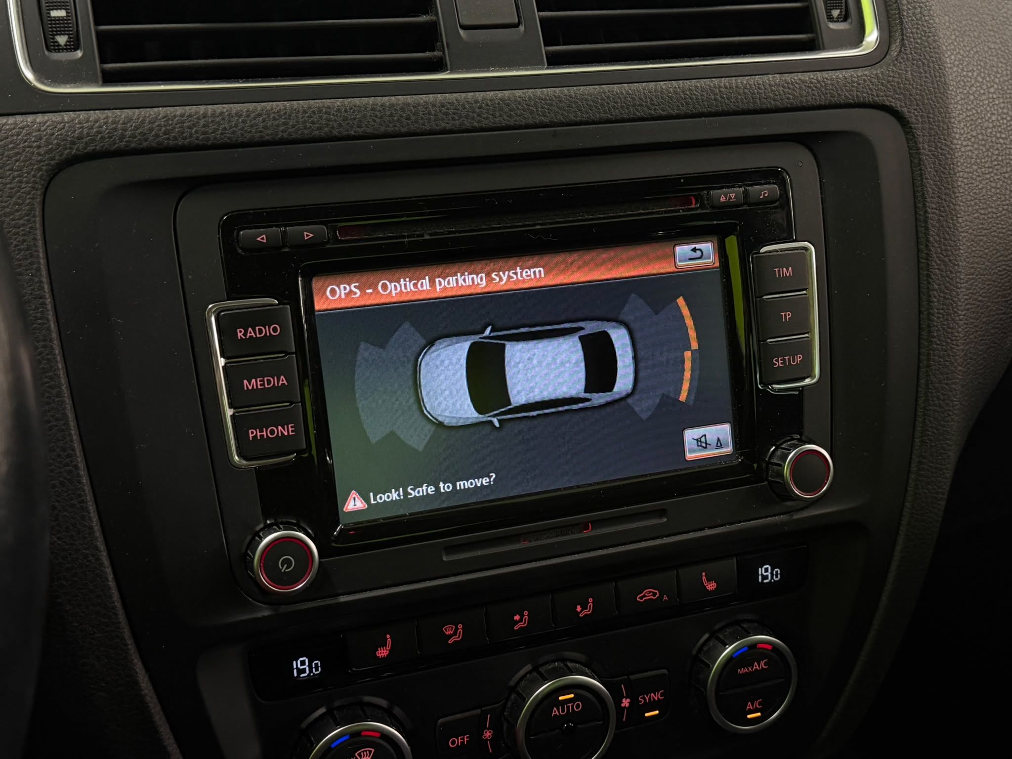 Volkswagen Jetta 2014