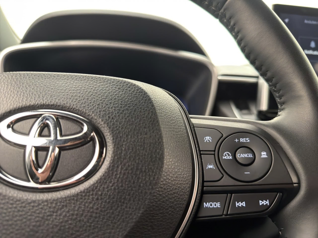 Toyota Corolla Cross 2023