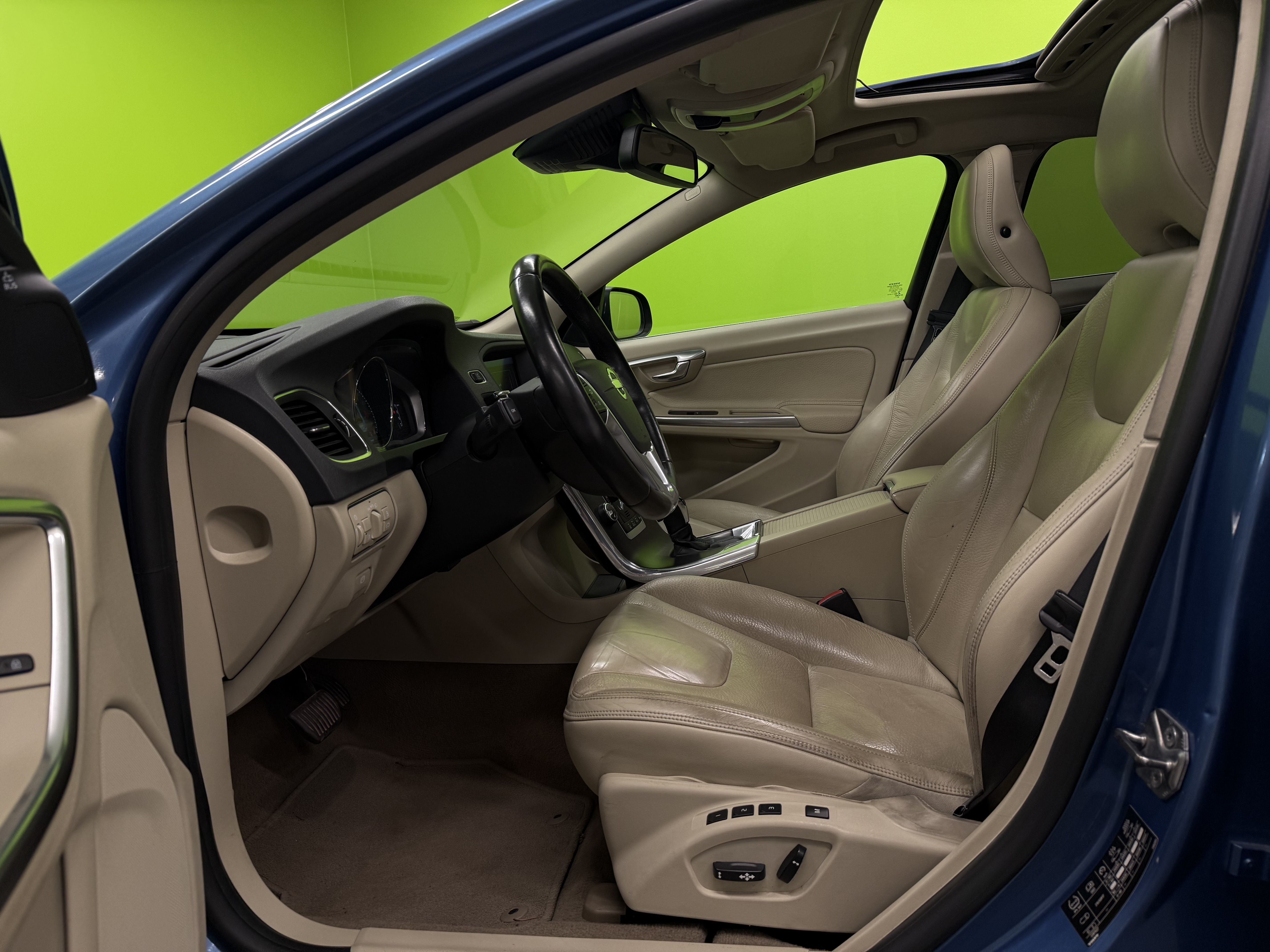 Volvo S60 2014