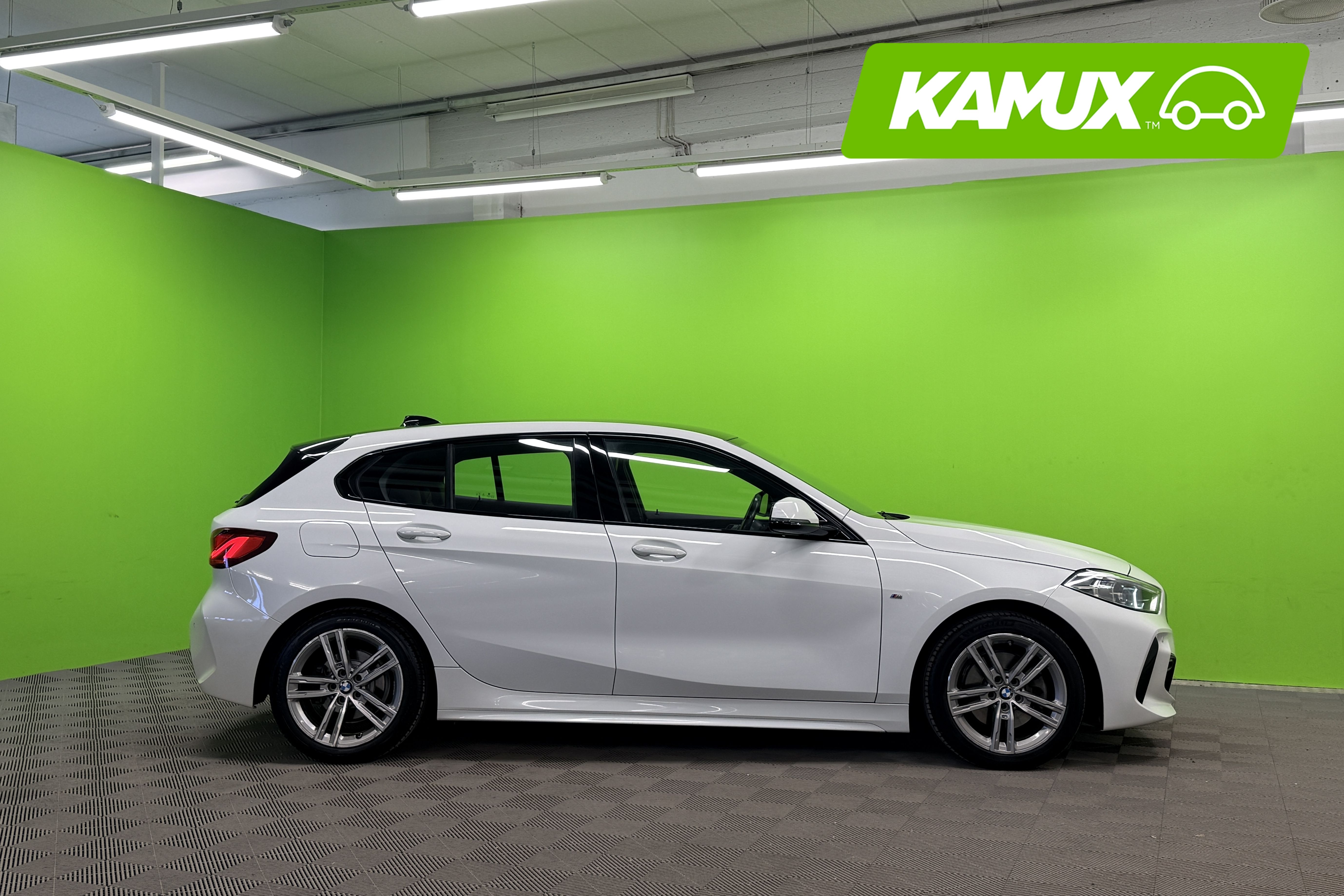 BMW 118 2021