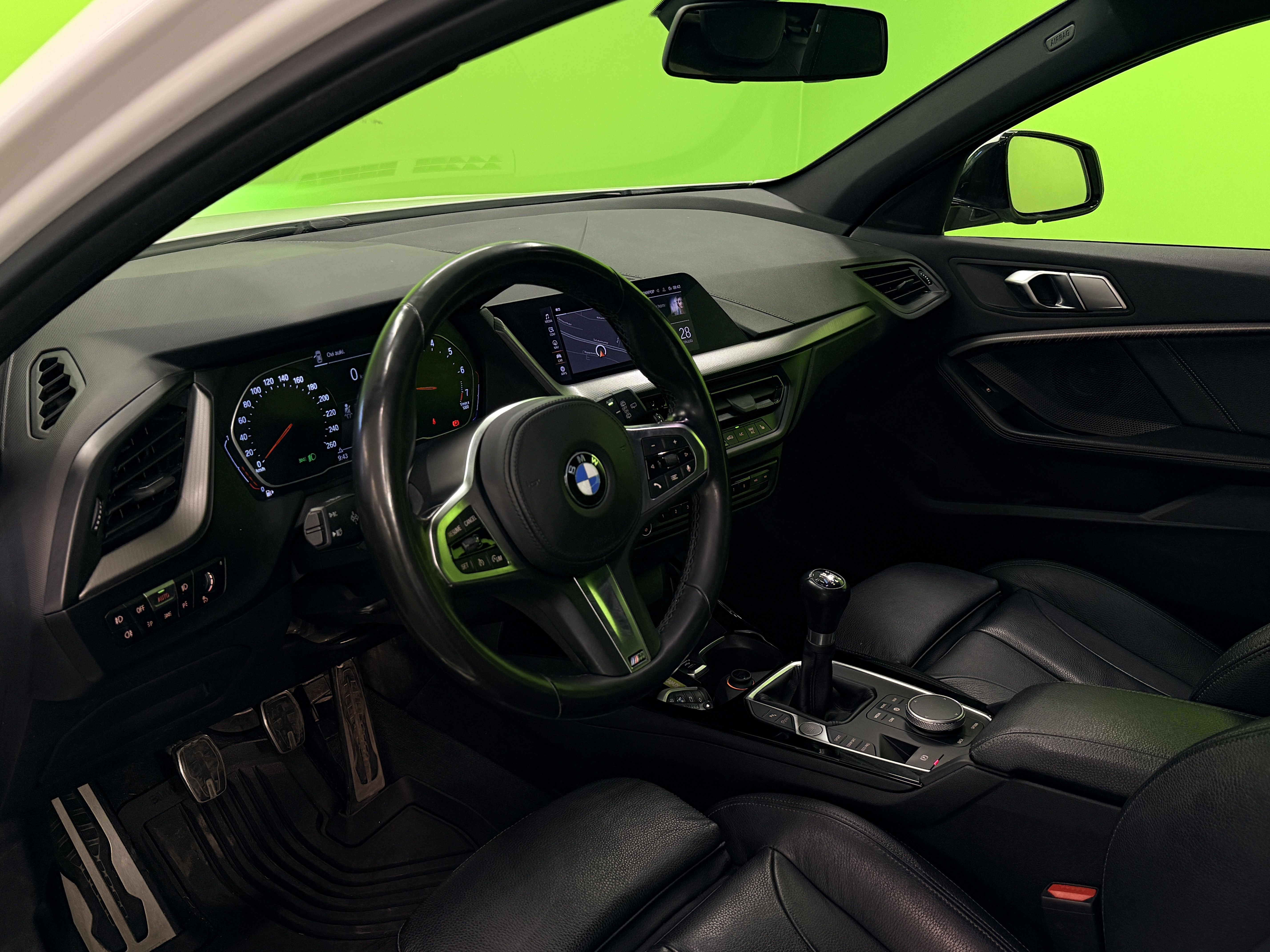 BMW 118 2021