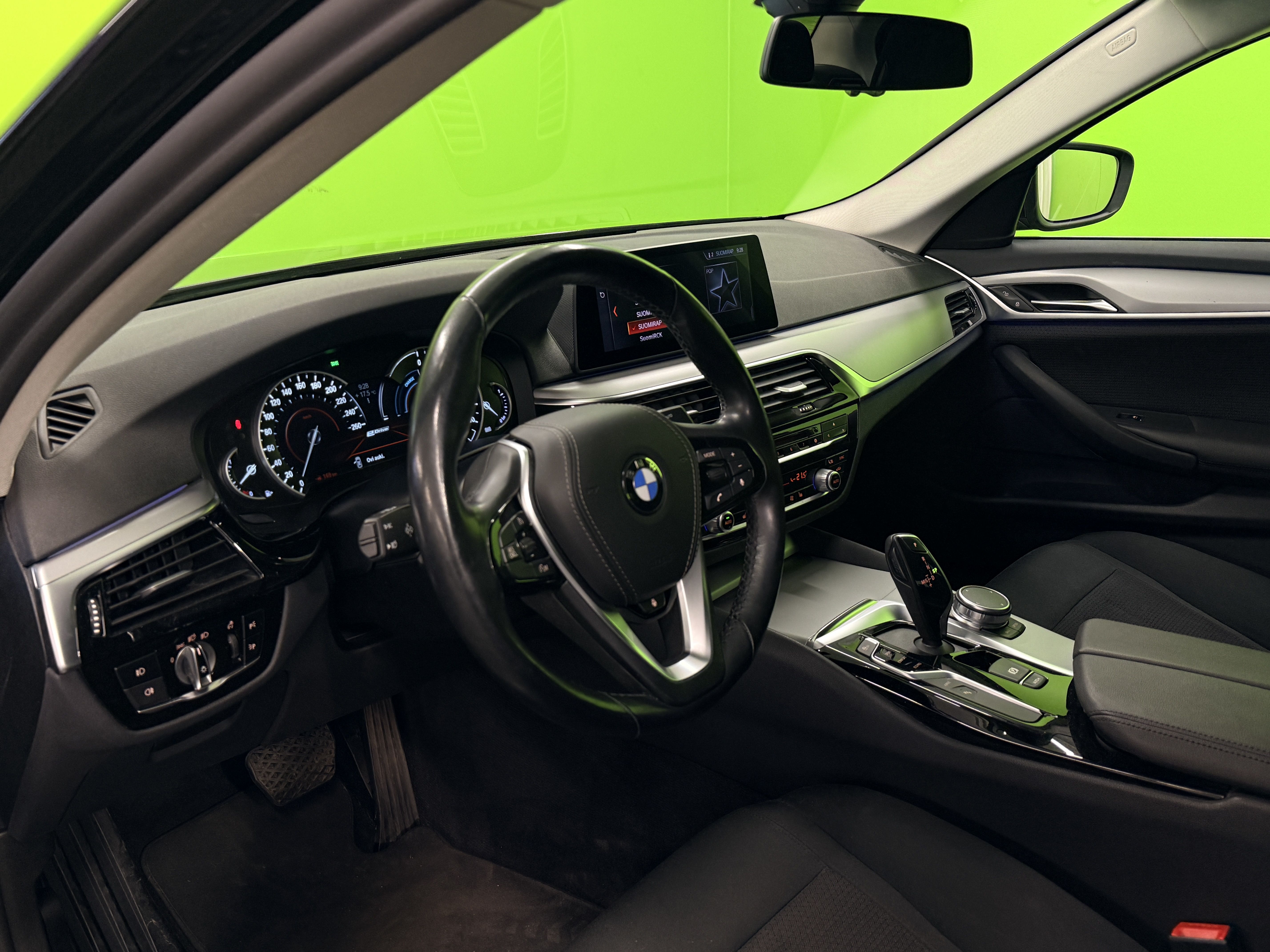 BMW 530 2019