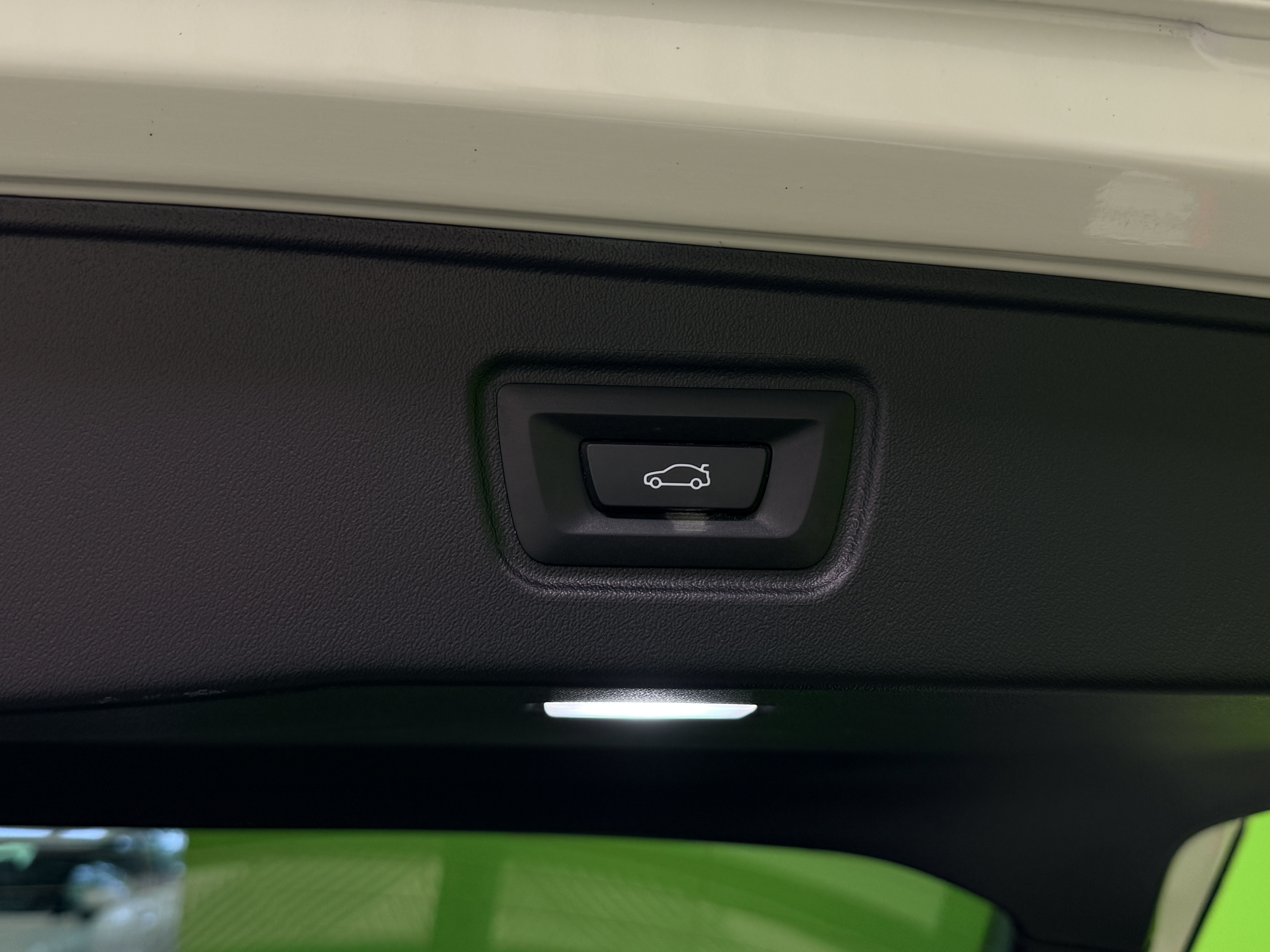 BMW i5 2025