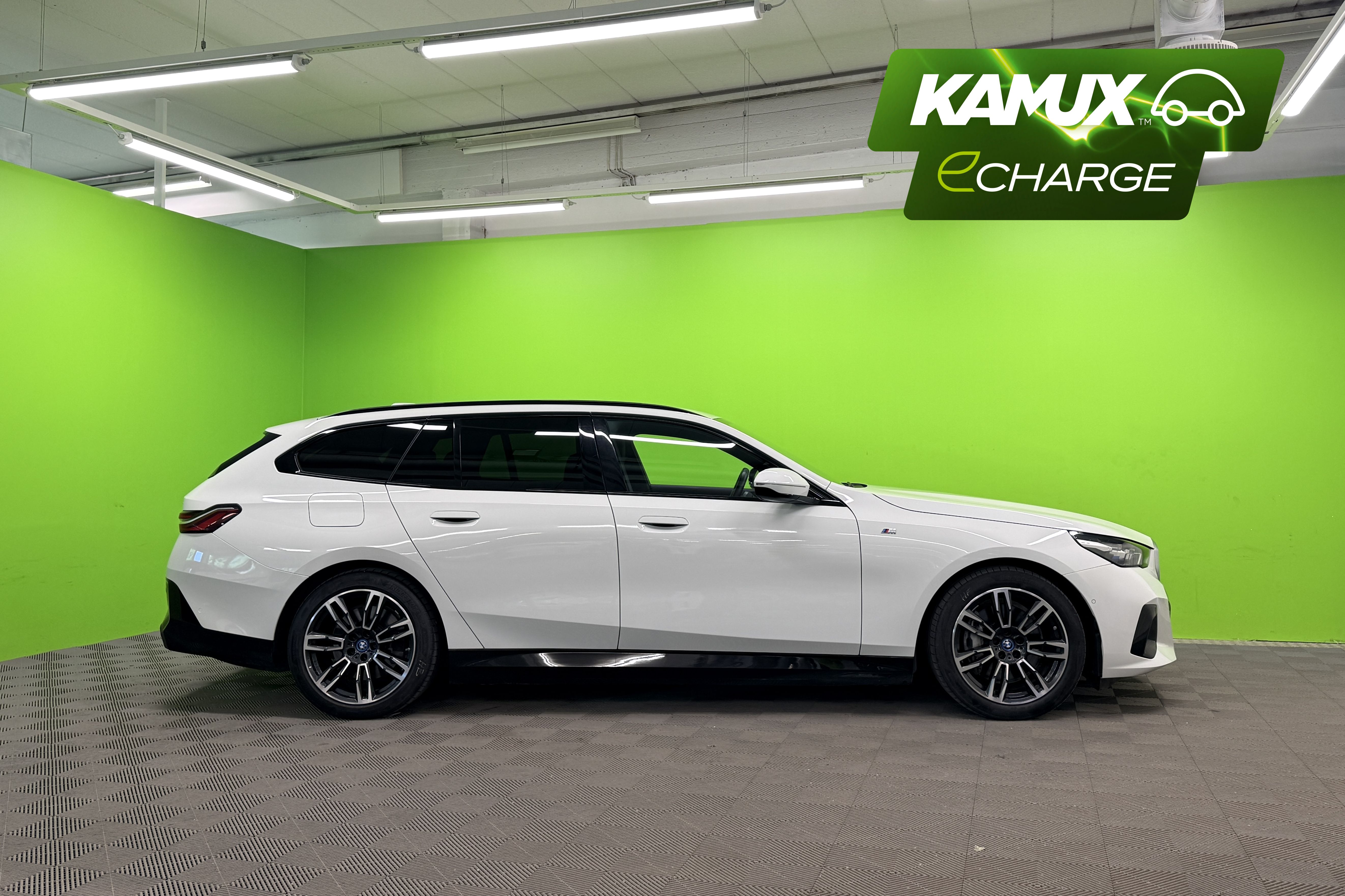 BMW i5 2025