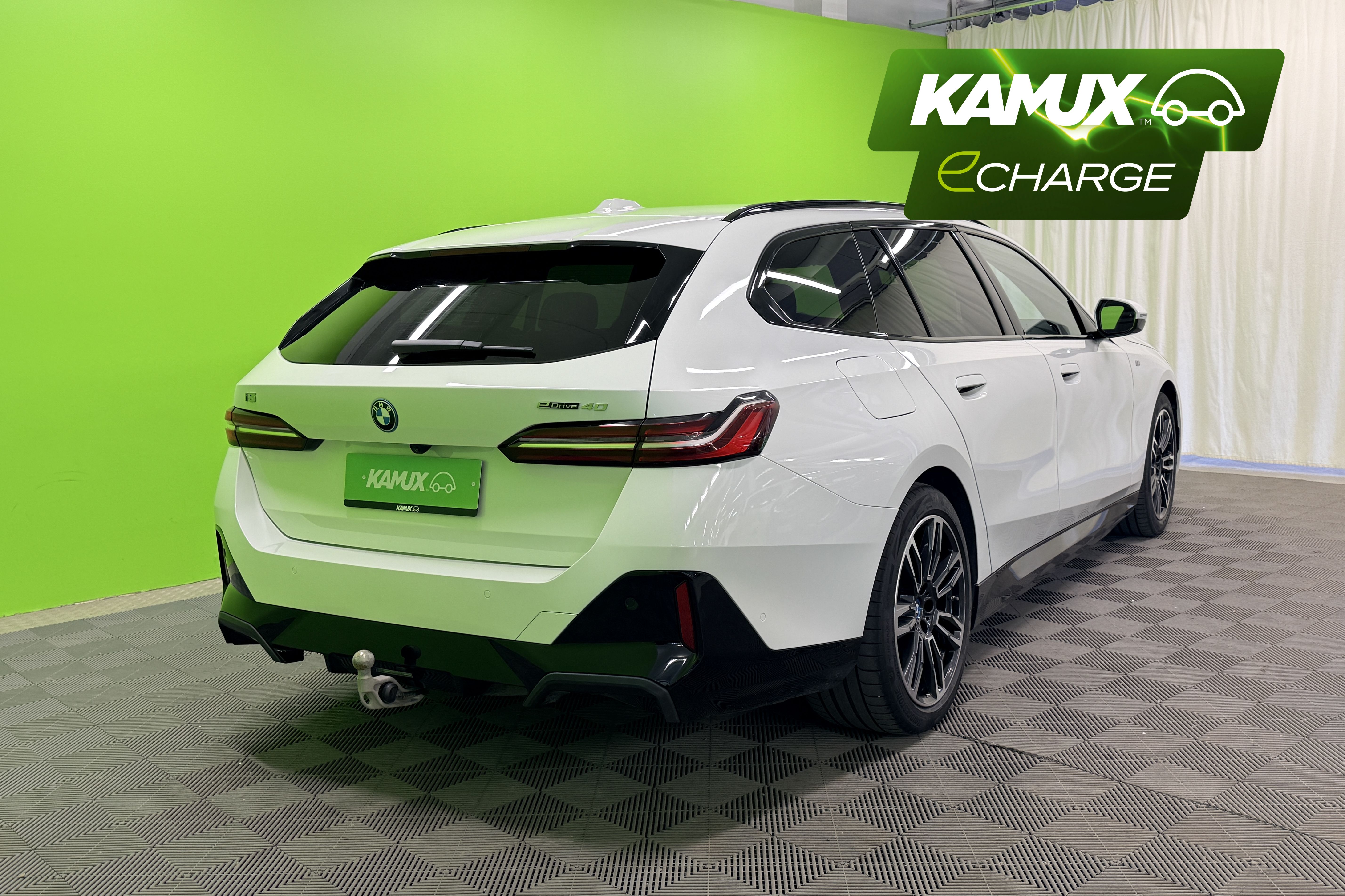 BMW i5 2025