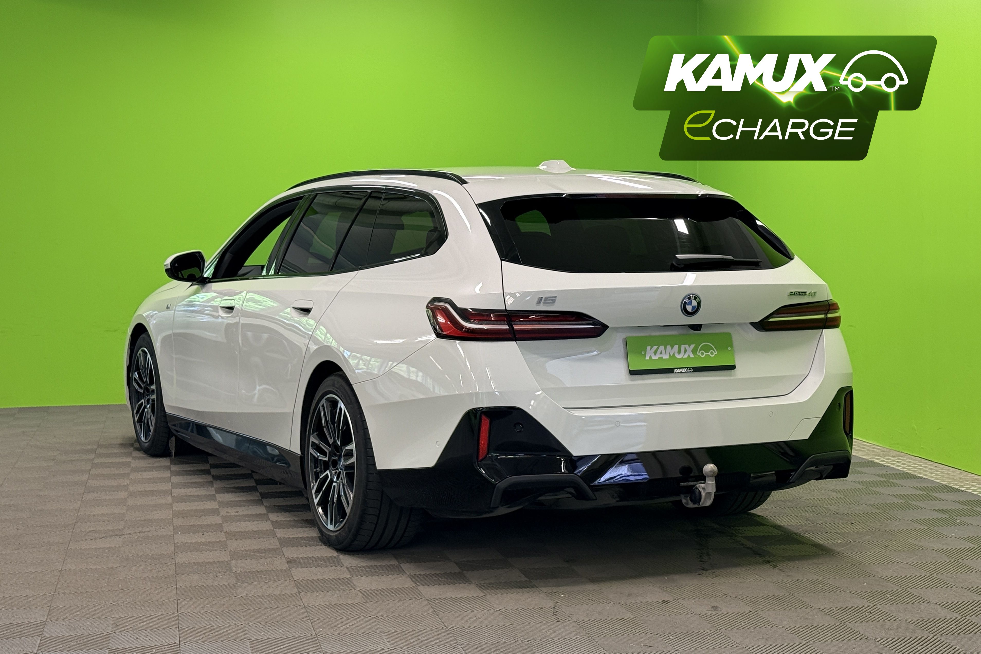 BMW i5 2025