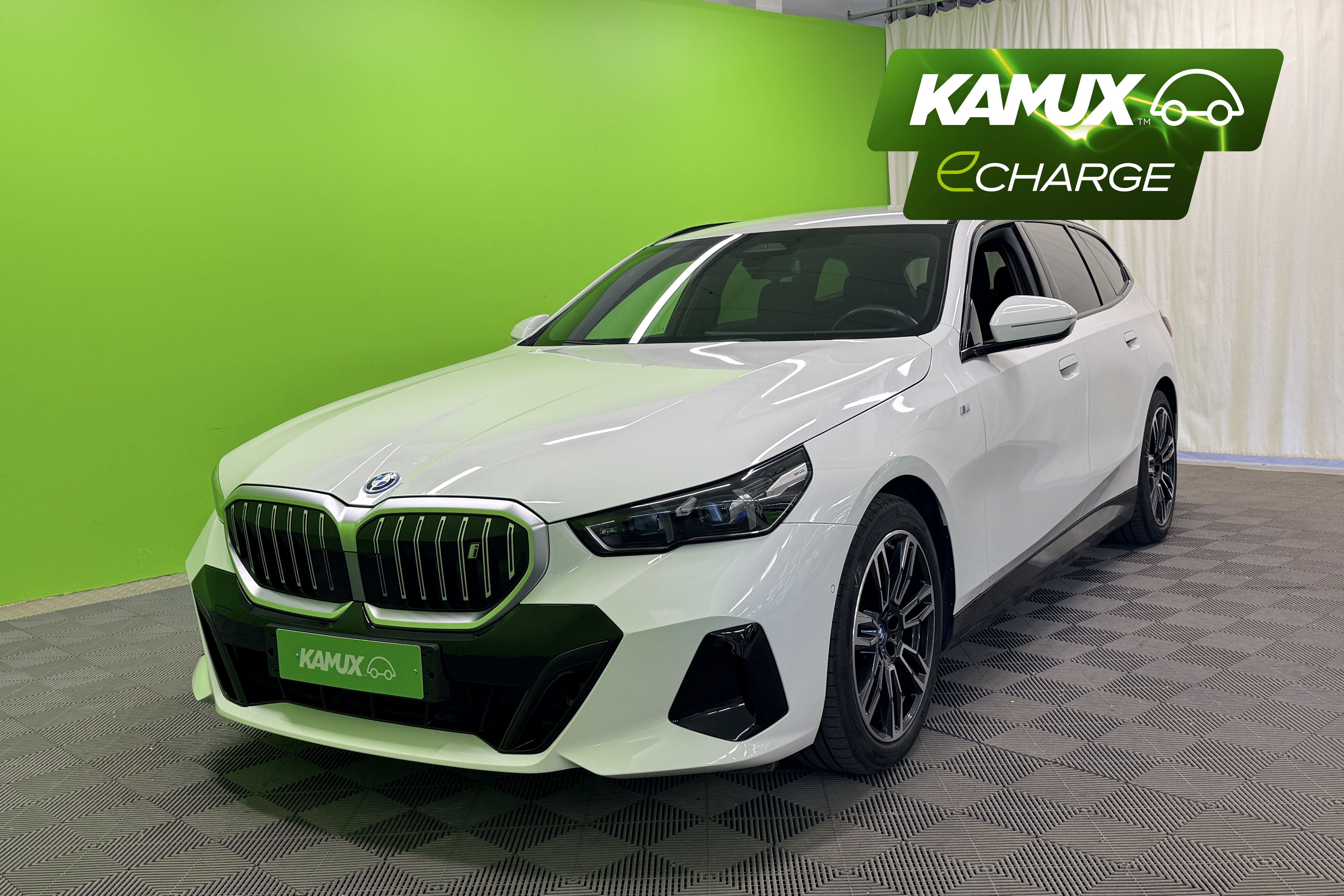 BMW i5 2025