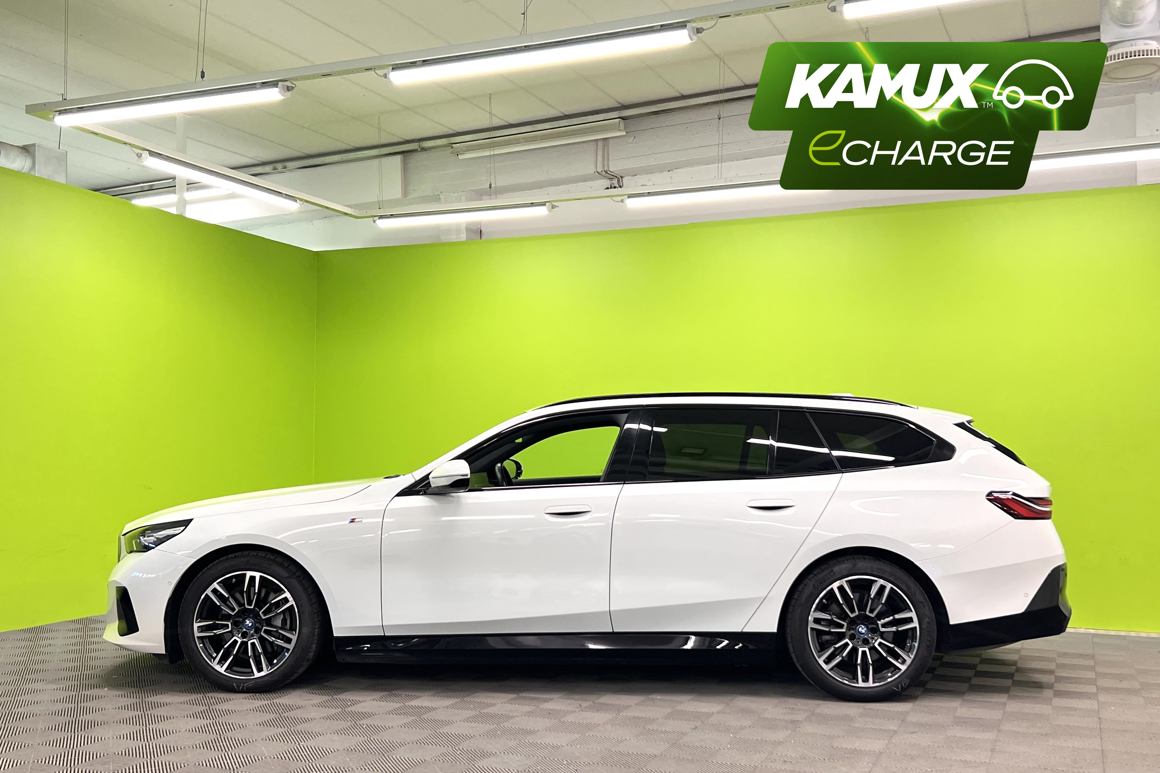 BMW i5 2025