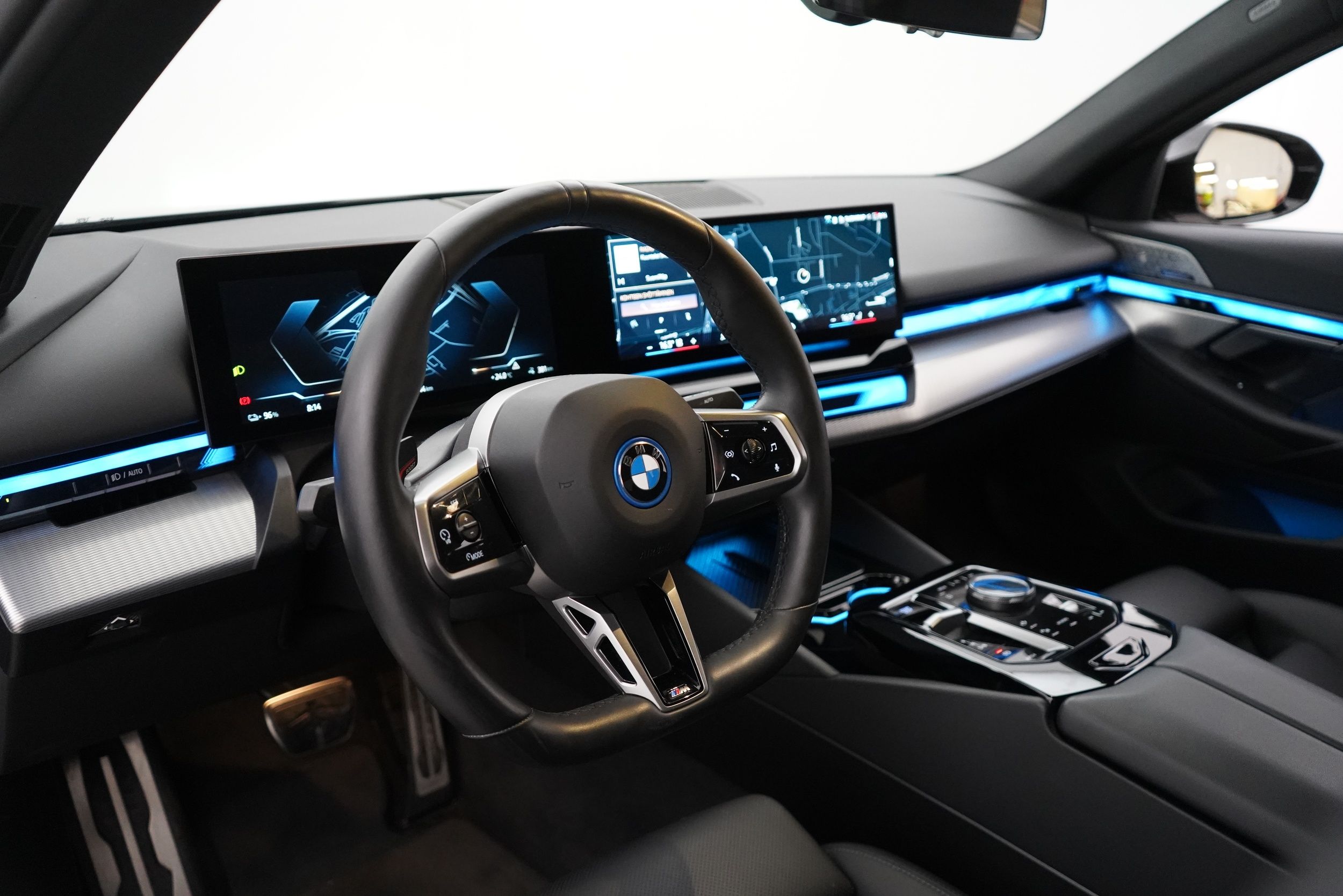 BMW i5 2024