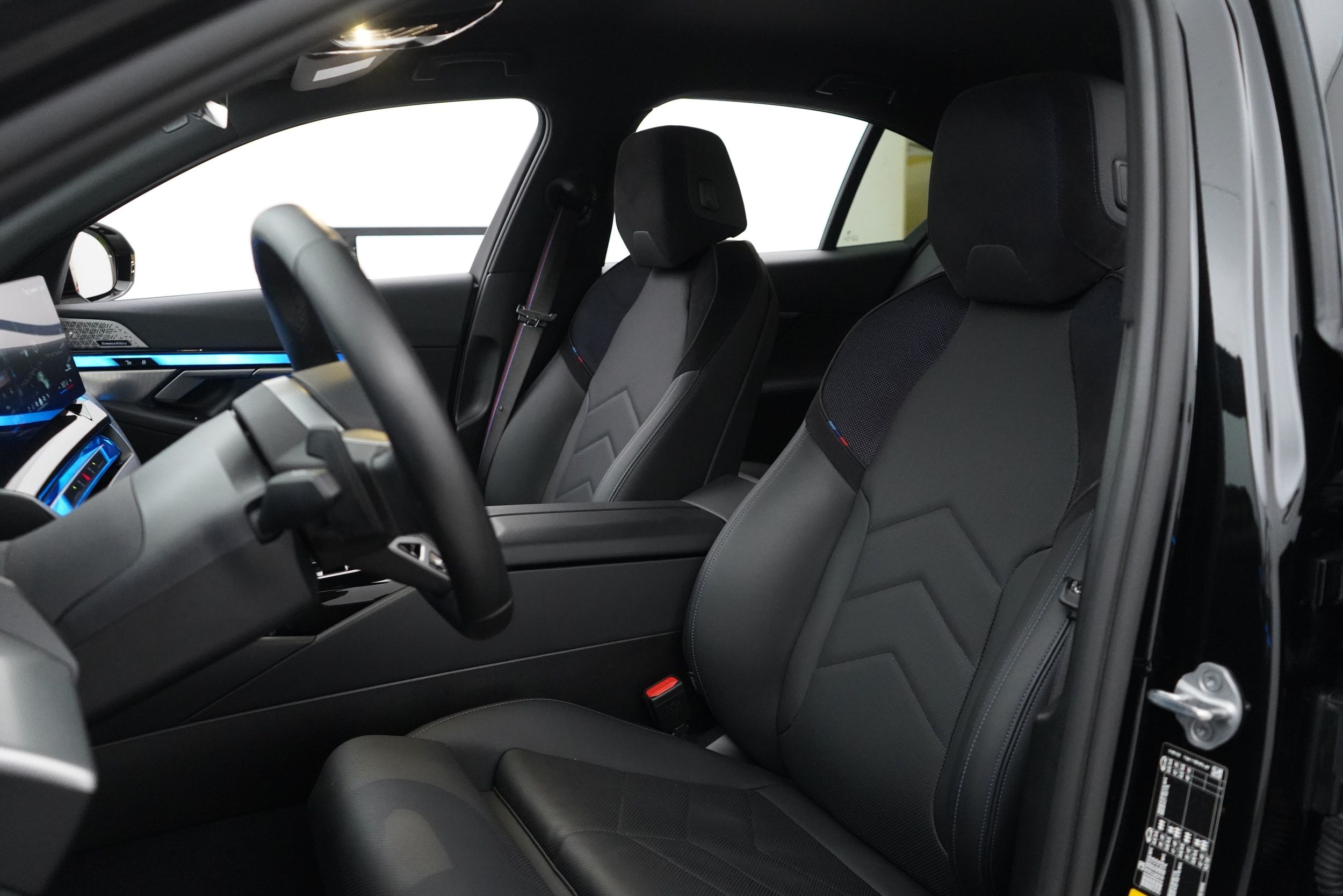 BMW i5 2024