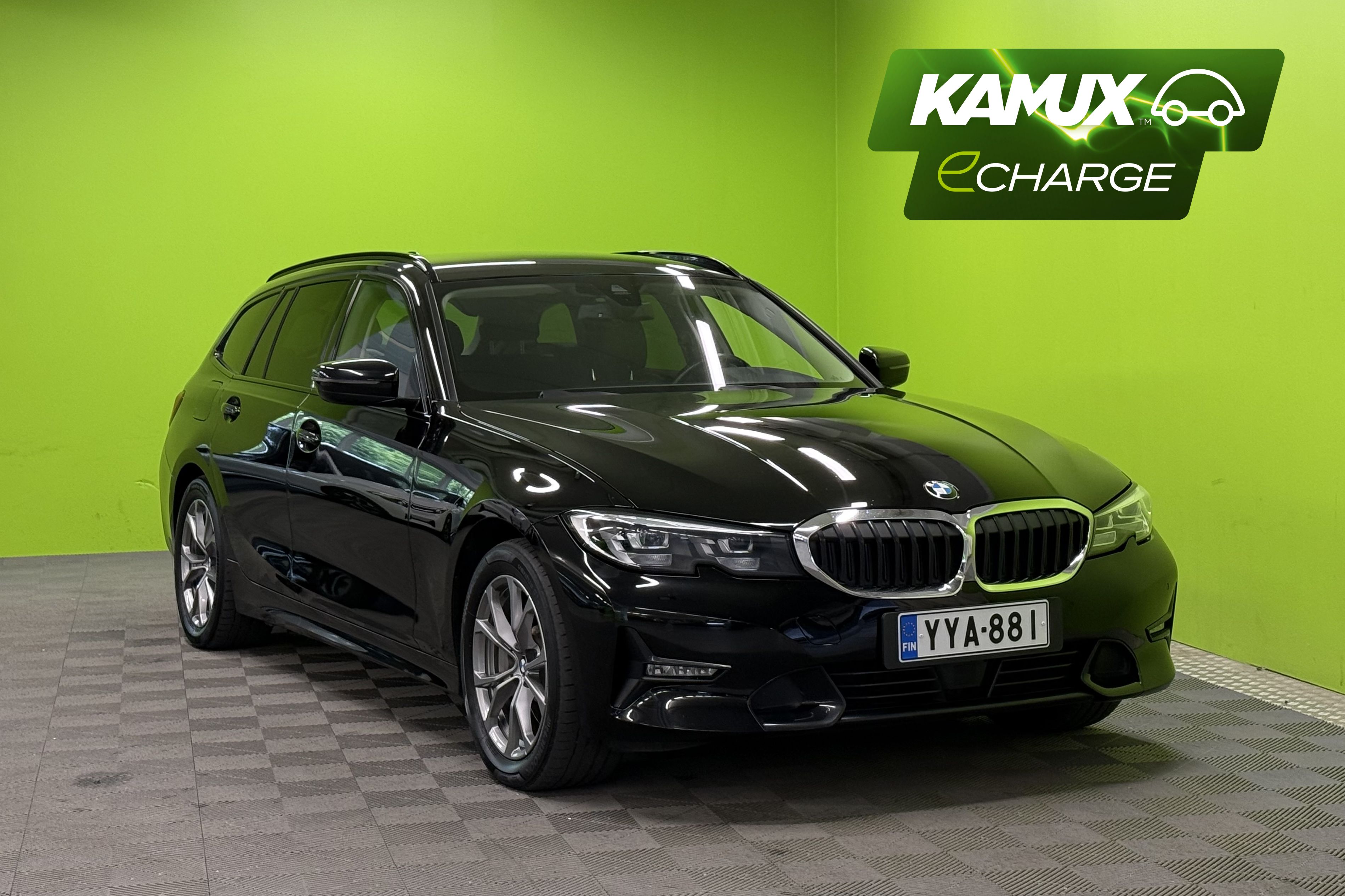 BMW 330 2021