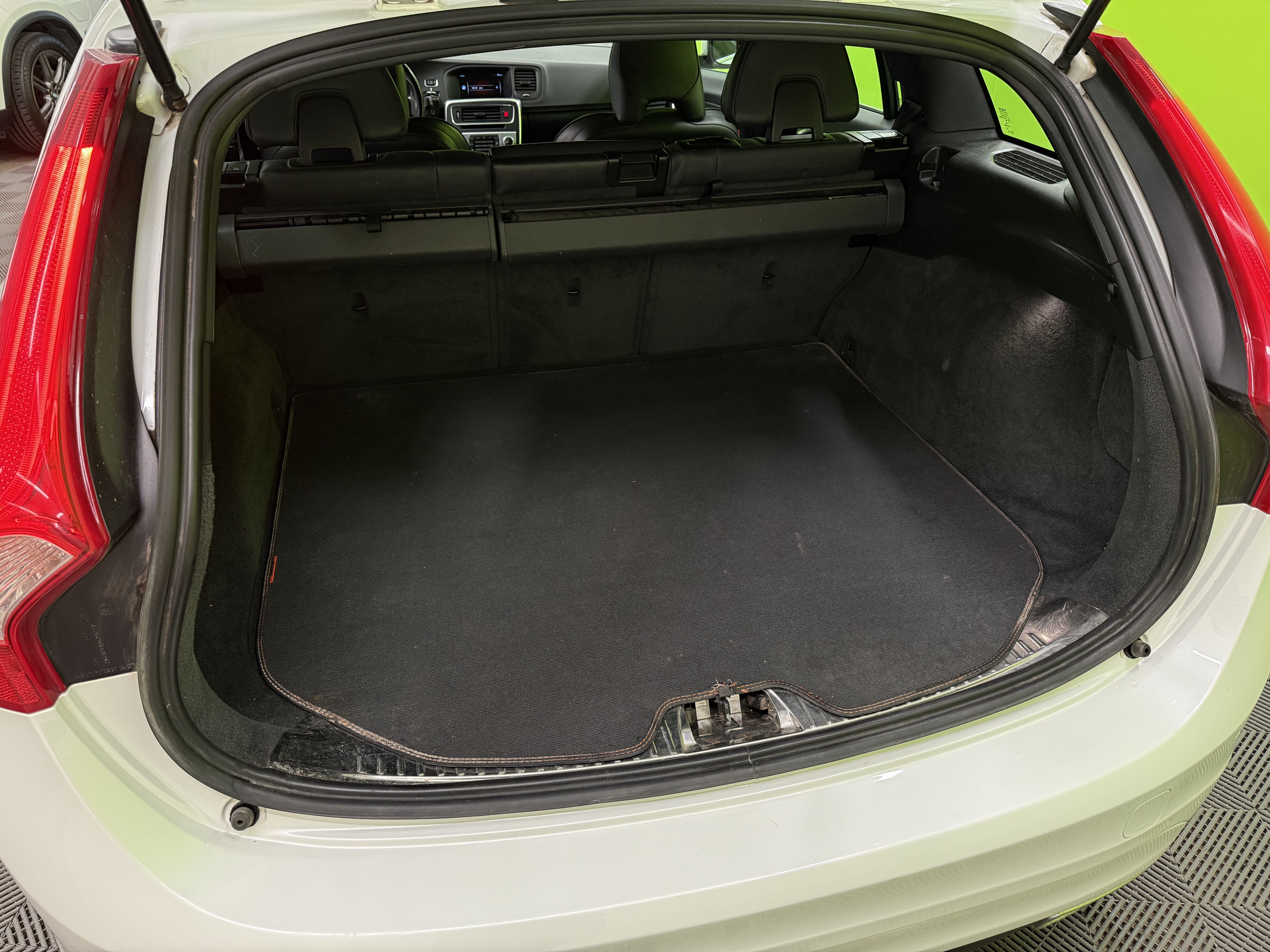 Volvo V60 2015