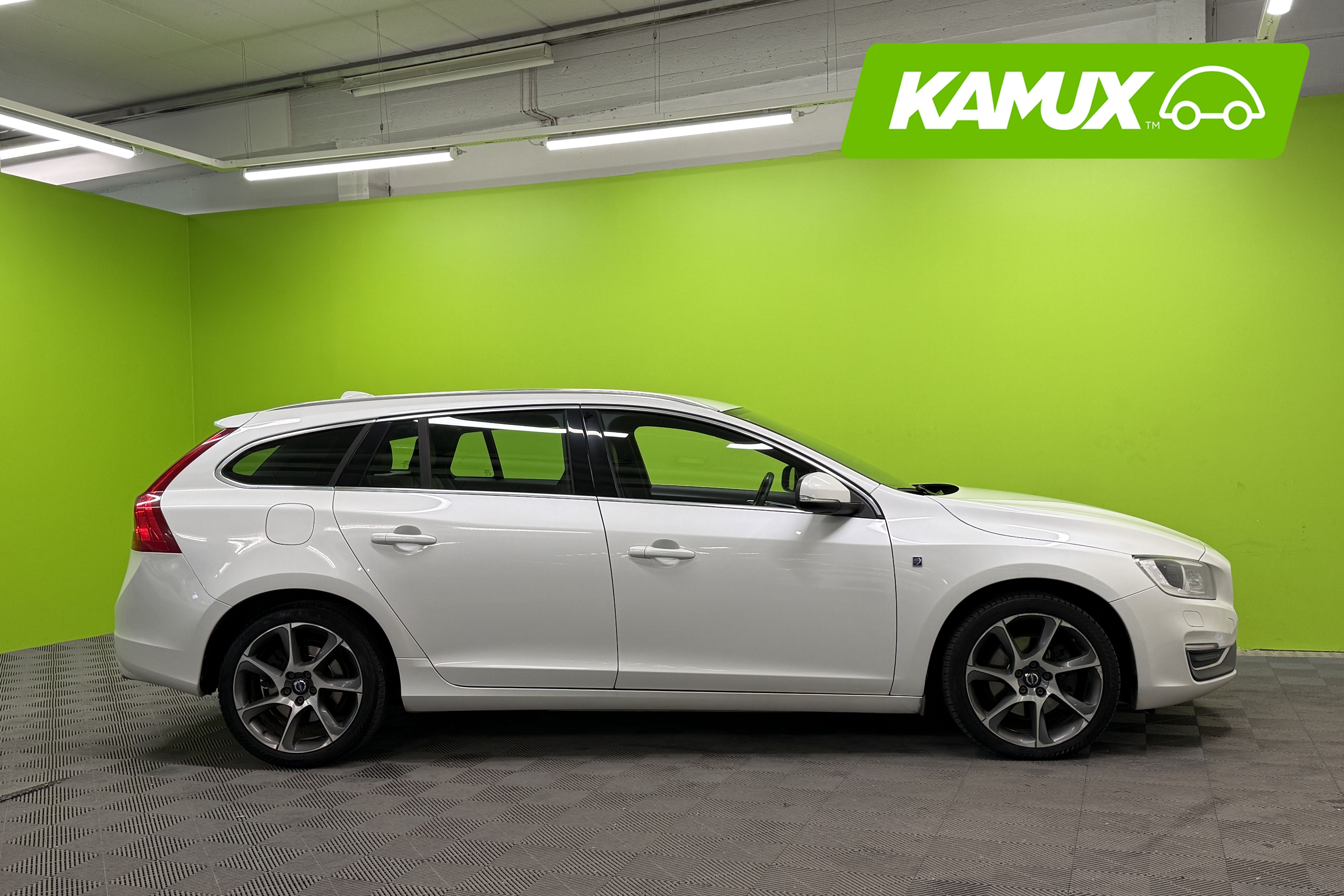 Volvo V60 2015