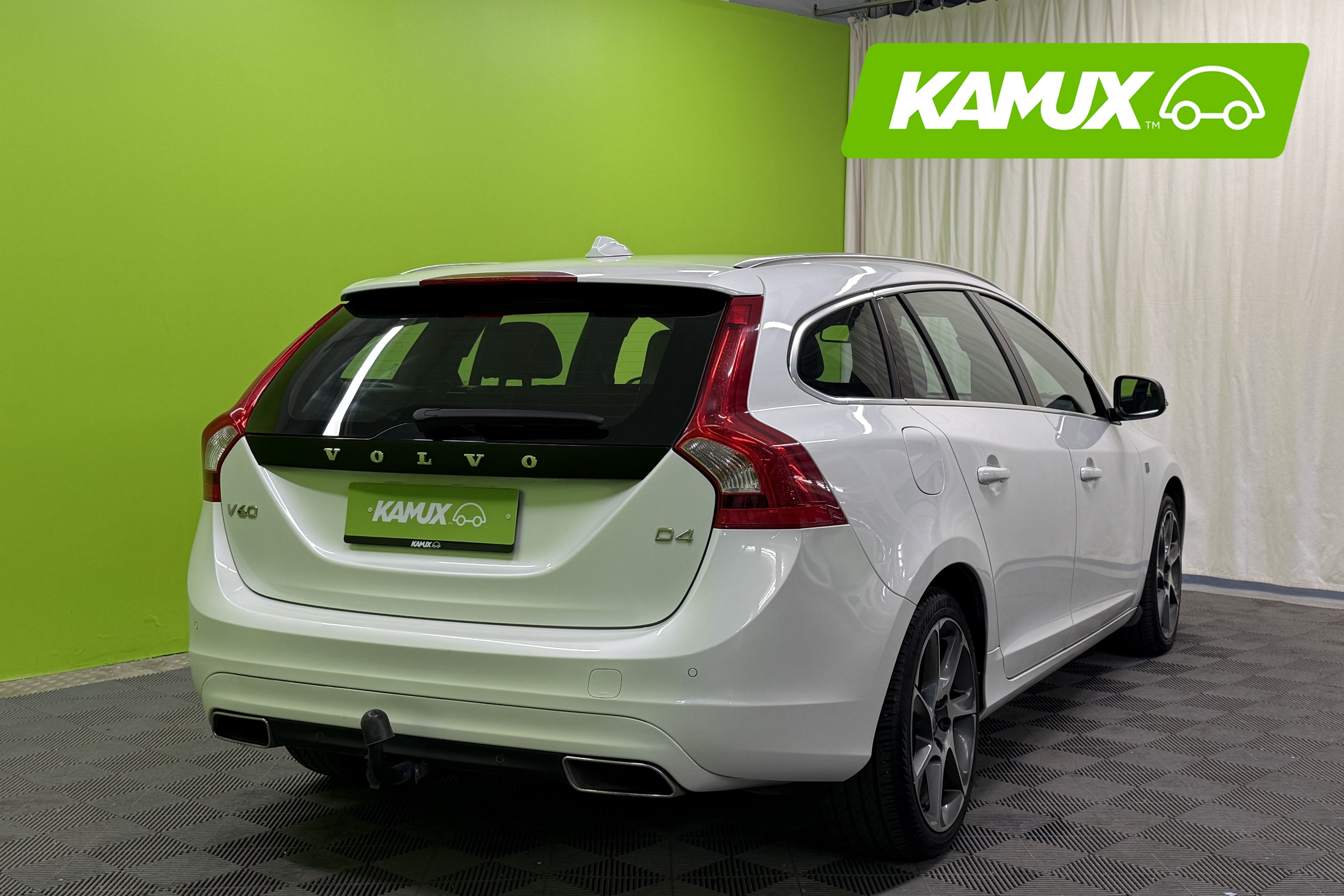 Volvo V60 2015